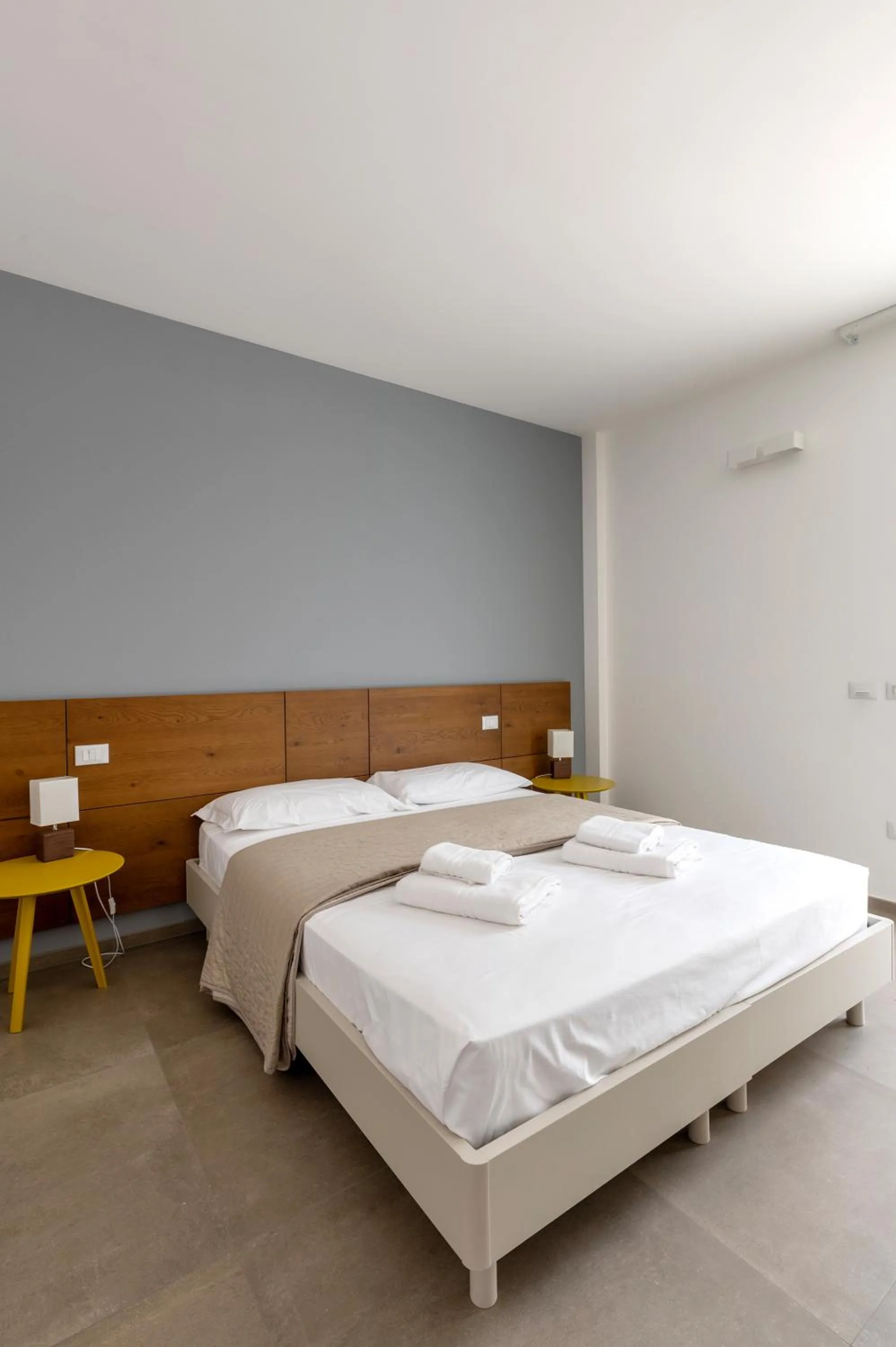 Bed in Serafini Rooms