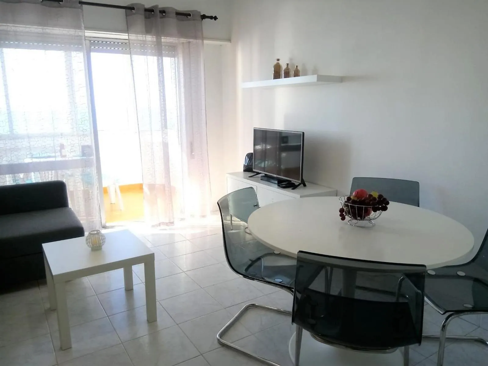 Dining area in TORRE 14 Vista Magnifica