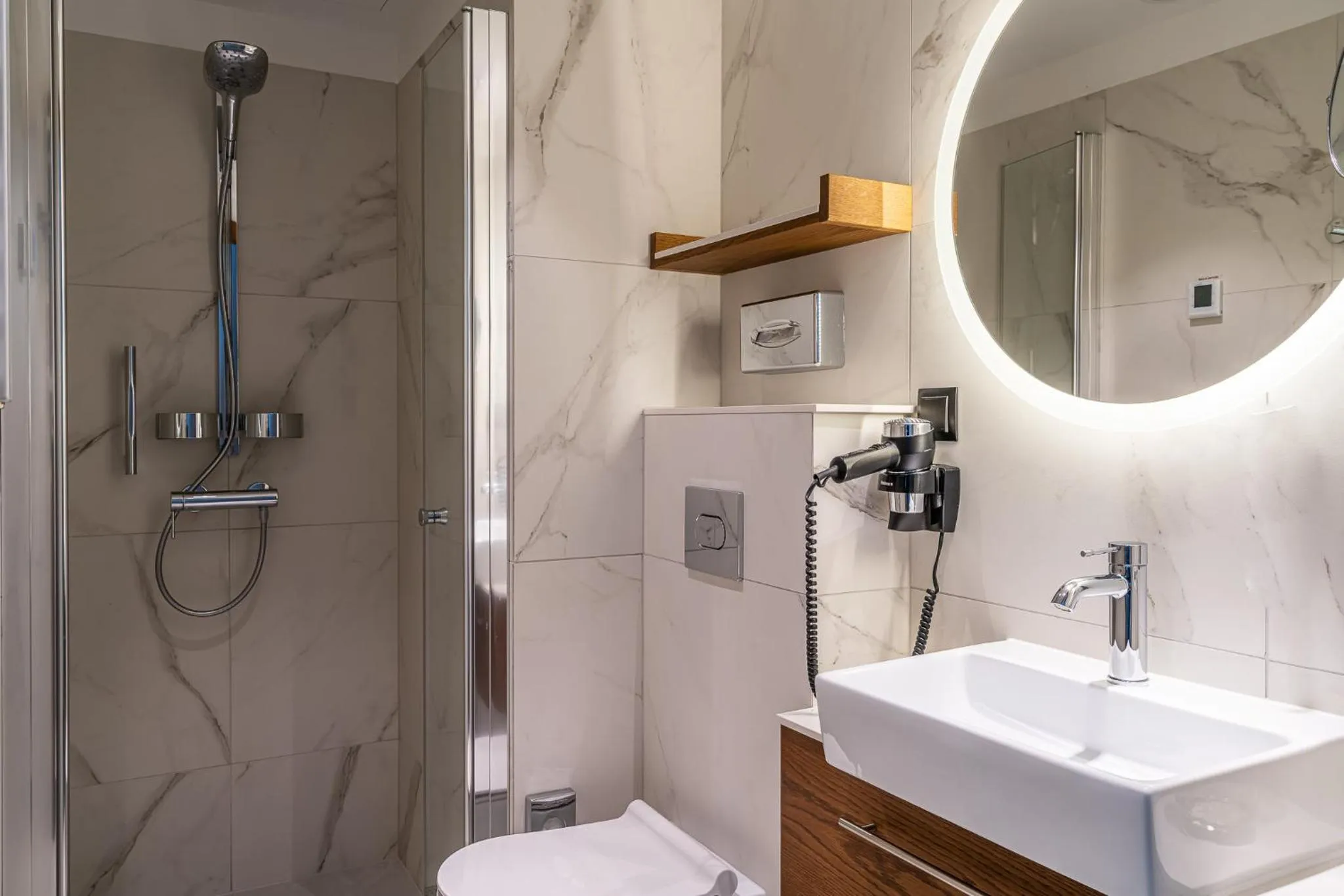 Bathroom in RentPlanet - Apartamenty Centrum