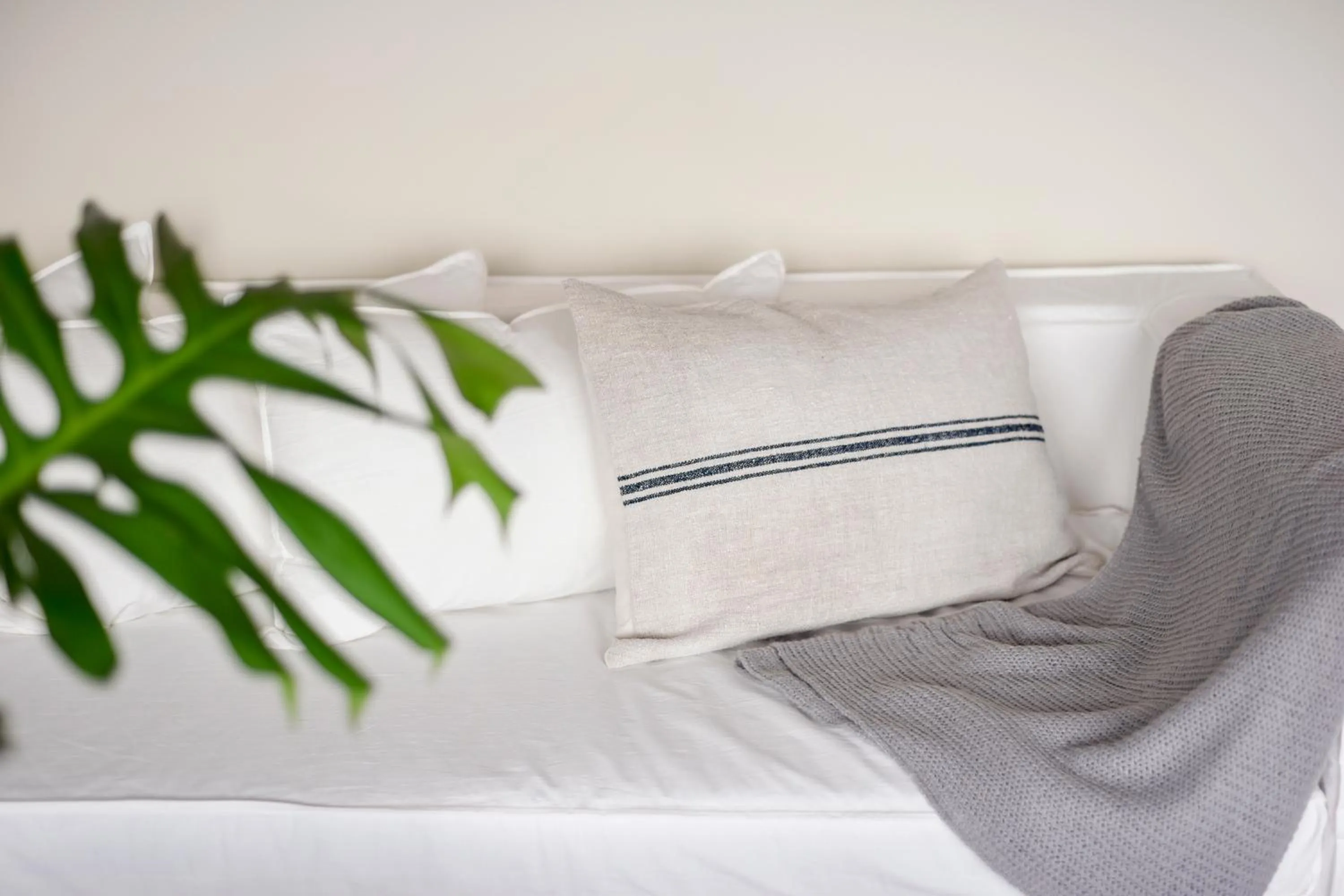 Living room, Bed in Top Rentals WOW Nuñez