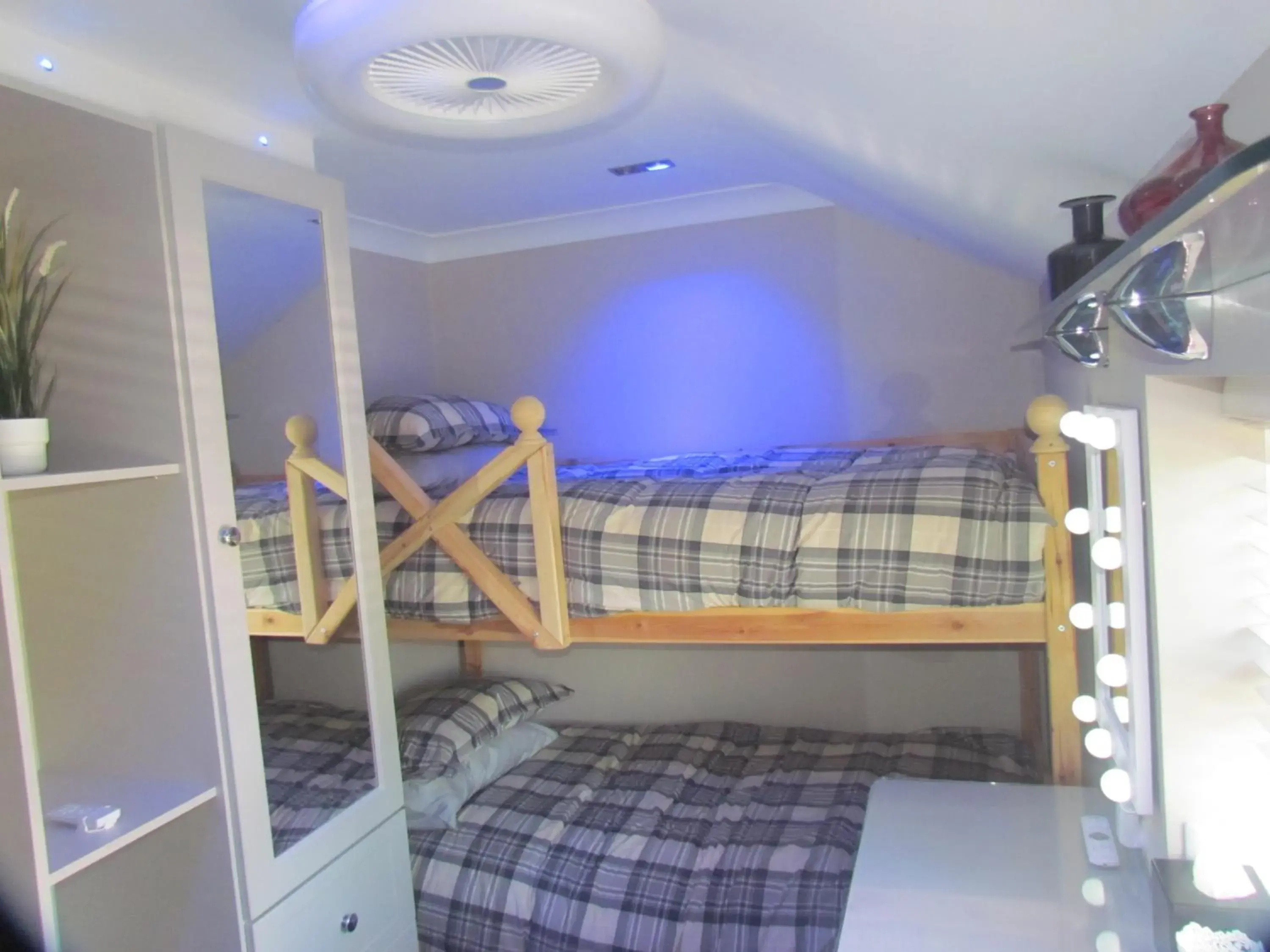 Bunk bed room with bathroom. in The Sawley Arms Bunk bed room with bathroom. in The Sawley Arms