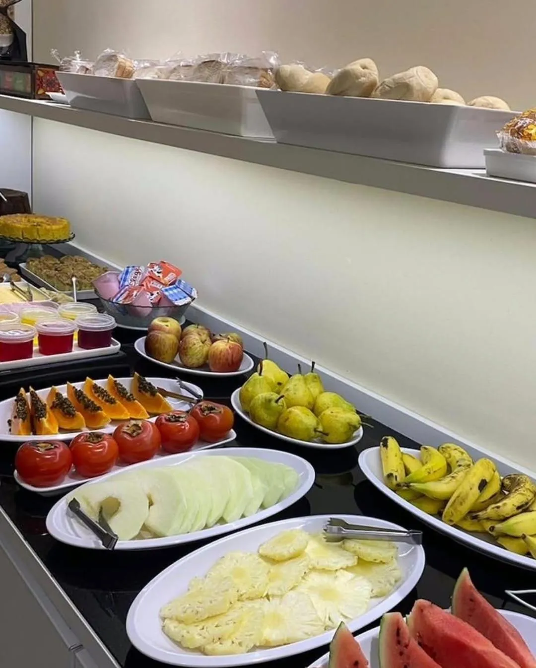 Breakfast in Hotel Paris