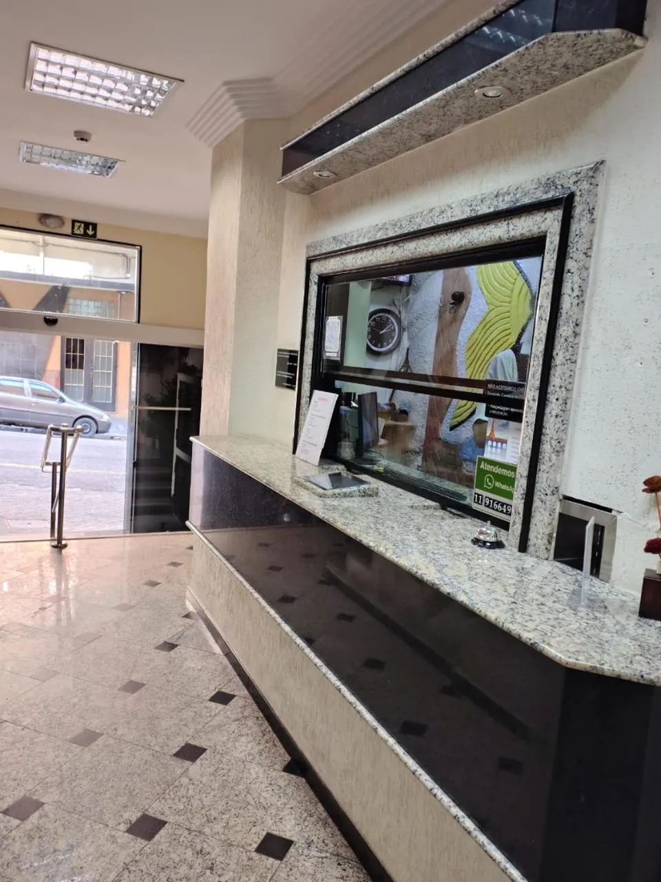 Lobby or reception in Hotel Paris