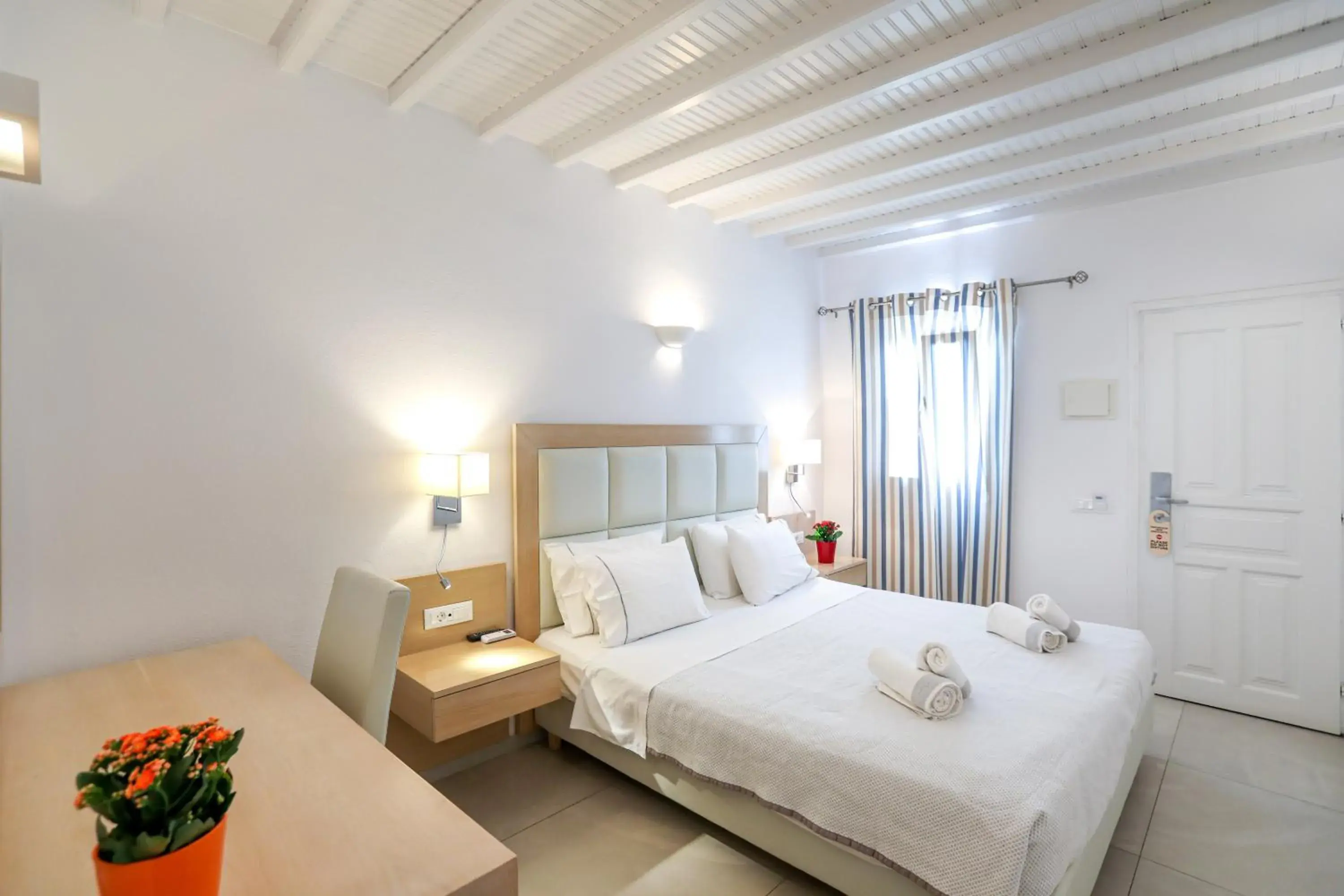 Superior Double Room in Petinaros Hotel Superior Double Room in Petinaros Hotel