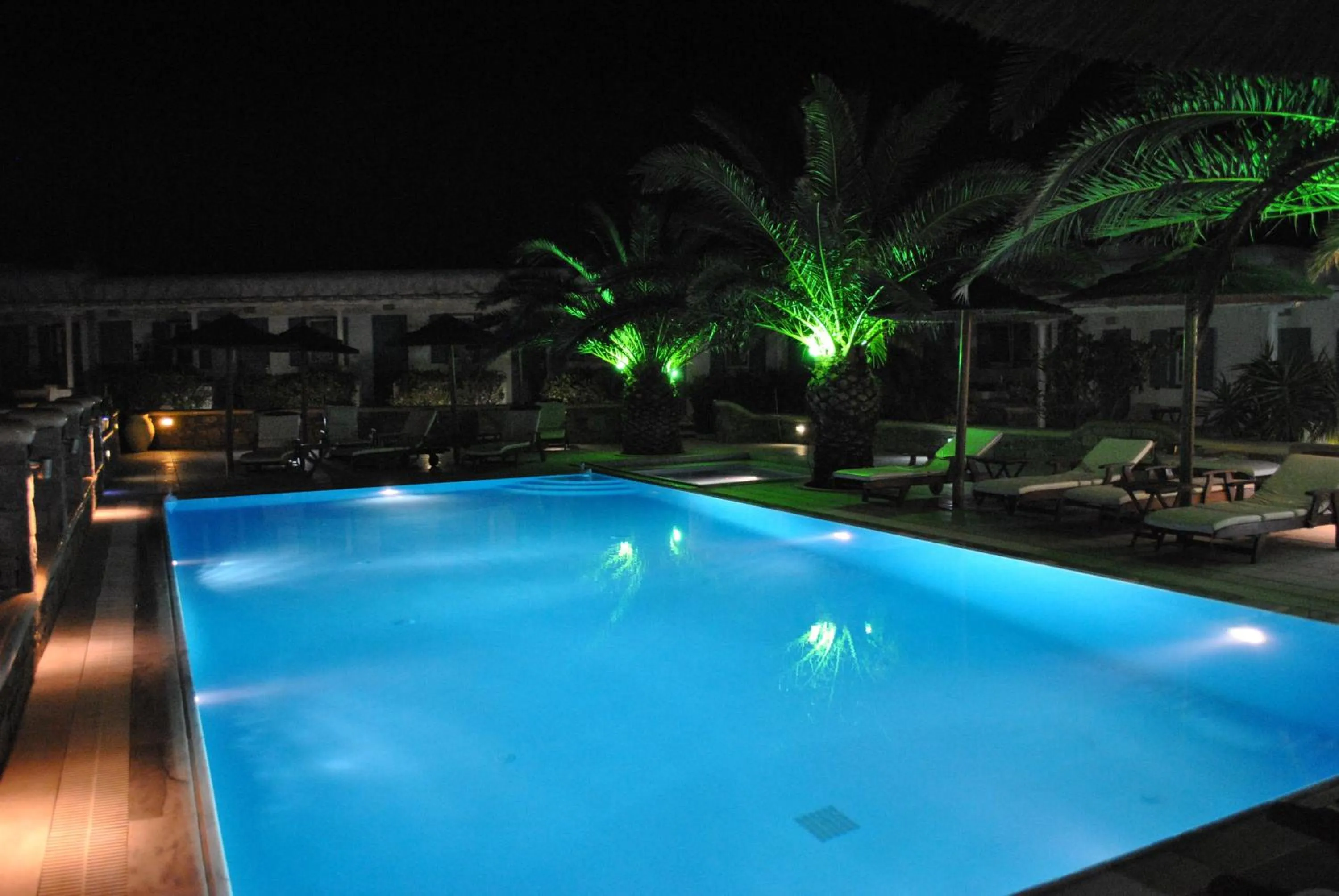 Swimming pool in Petinaros Hotel