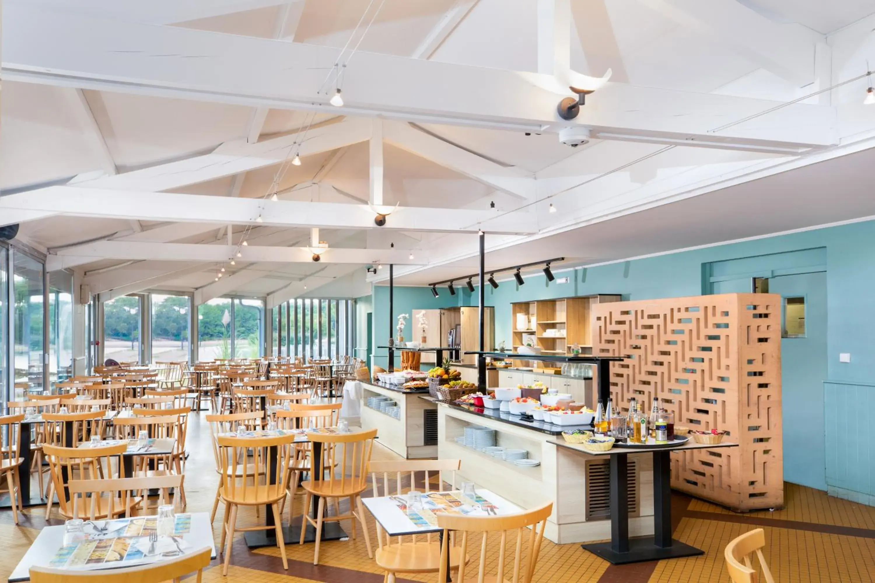 Restaurant/places to eat in SOWELL Family Pignada Plage Restaurant/places to eat in SOWELL Family Pignada Plage