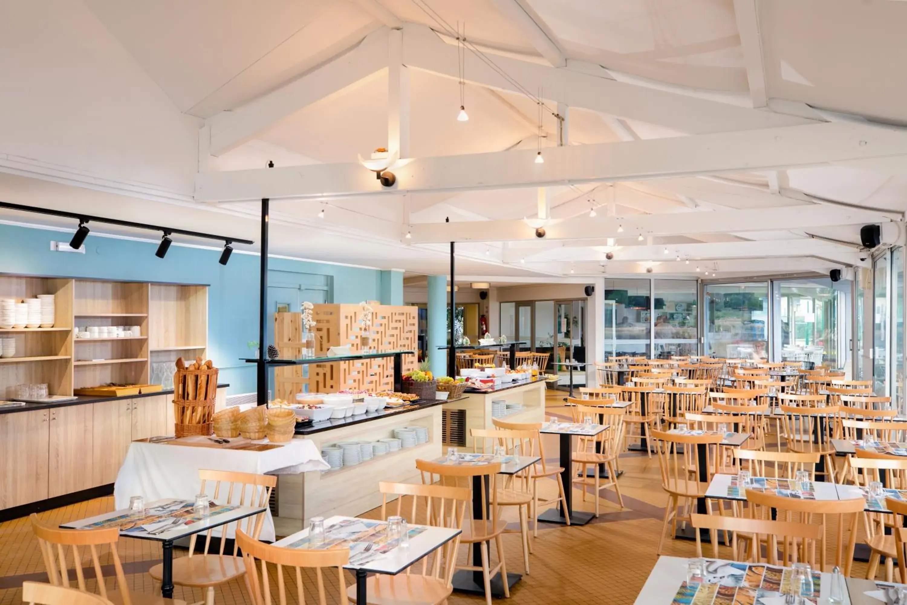 Restaurant/places to eat in SOWELL Family Pignada Plage Restaurant/places to eat in SOWELL Family Pignada Plage