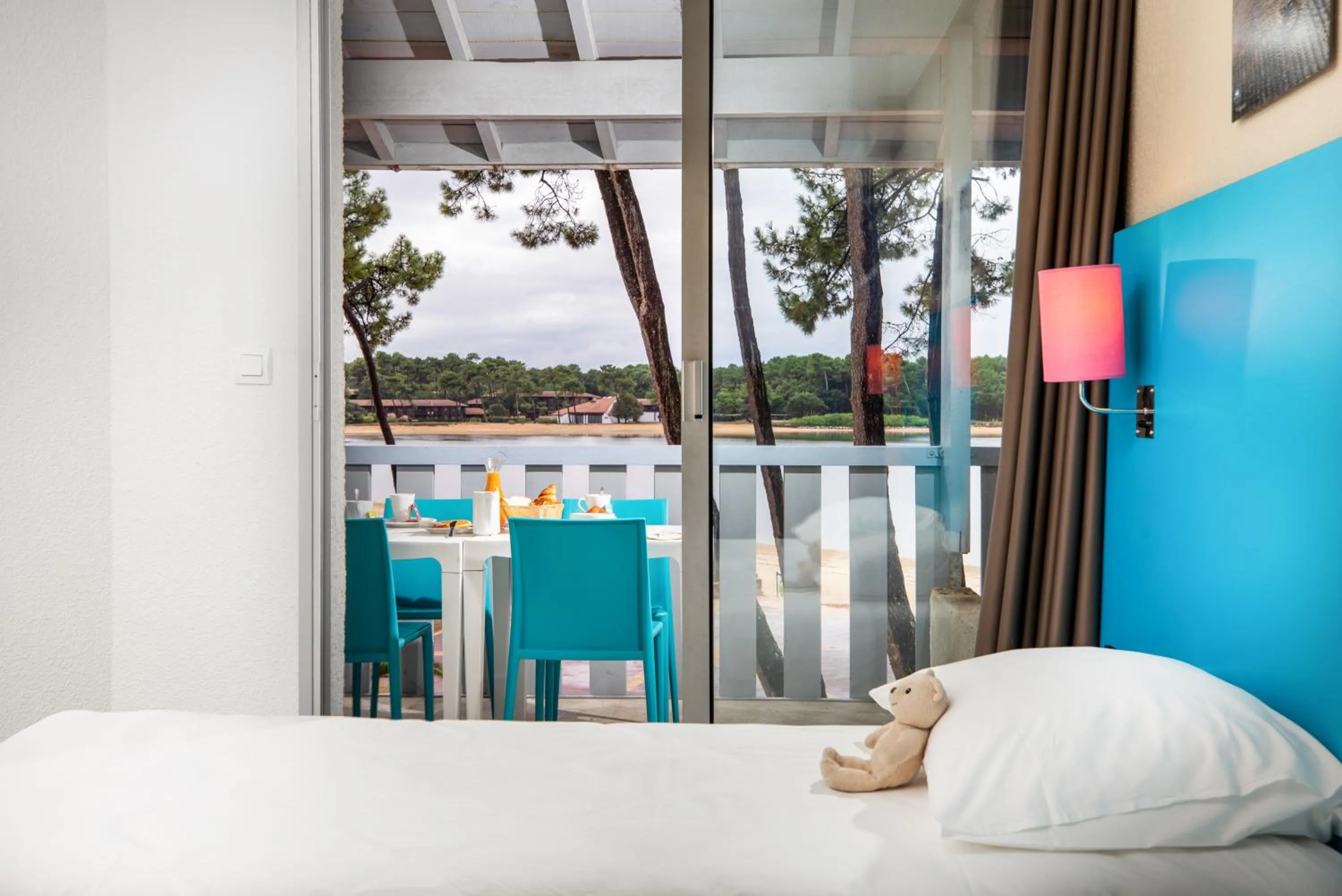 Balcony/Terrace, Bed in SOWELL Family Pignada Plage