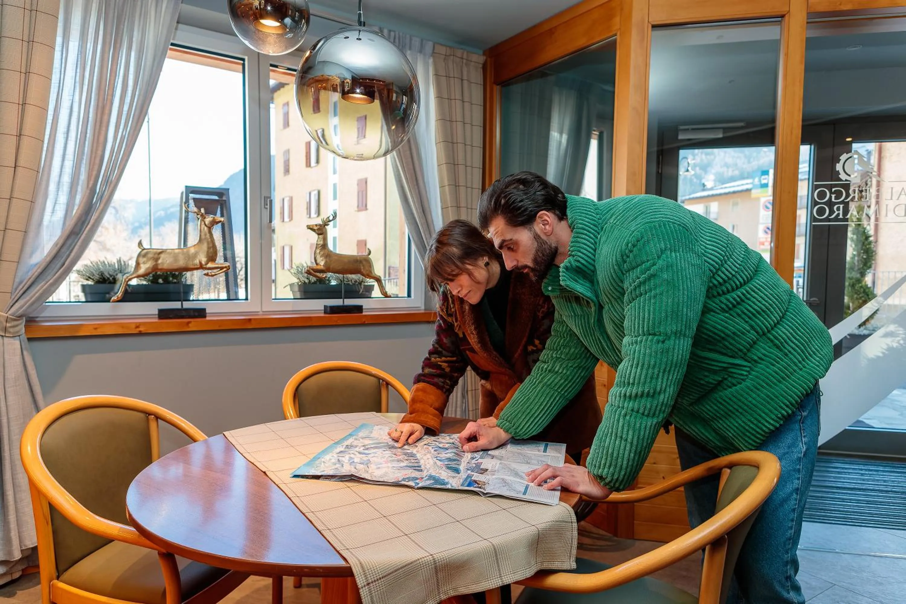 Skiing in Albergo Dimaro Wellness Hotel