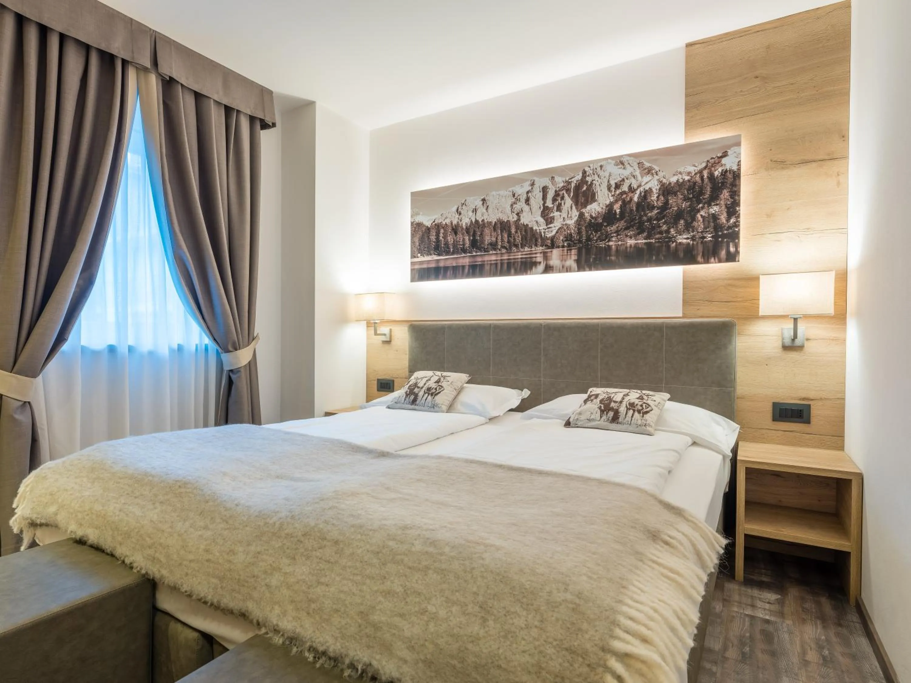 Bed in Albergo Dimaro Wellness Hotel