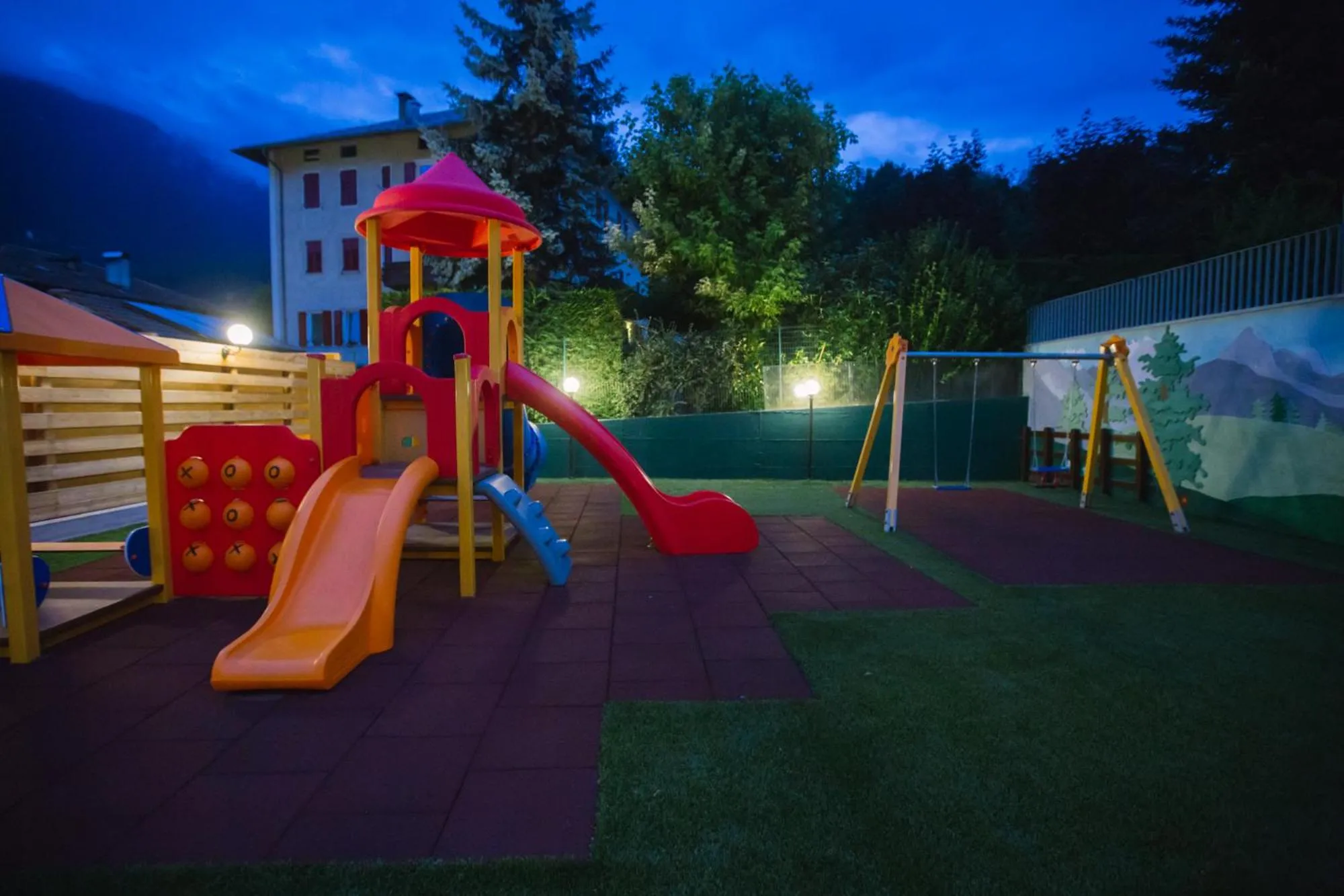 Garden in Albergo Dimaro Wellness Hotel