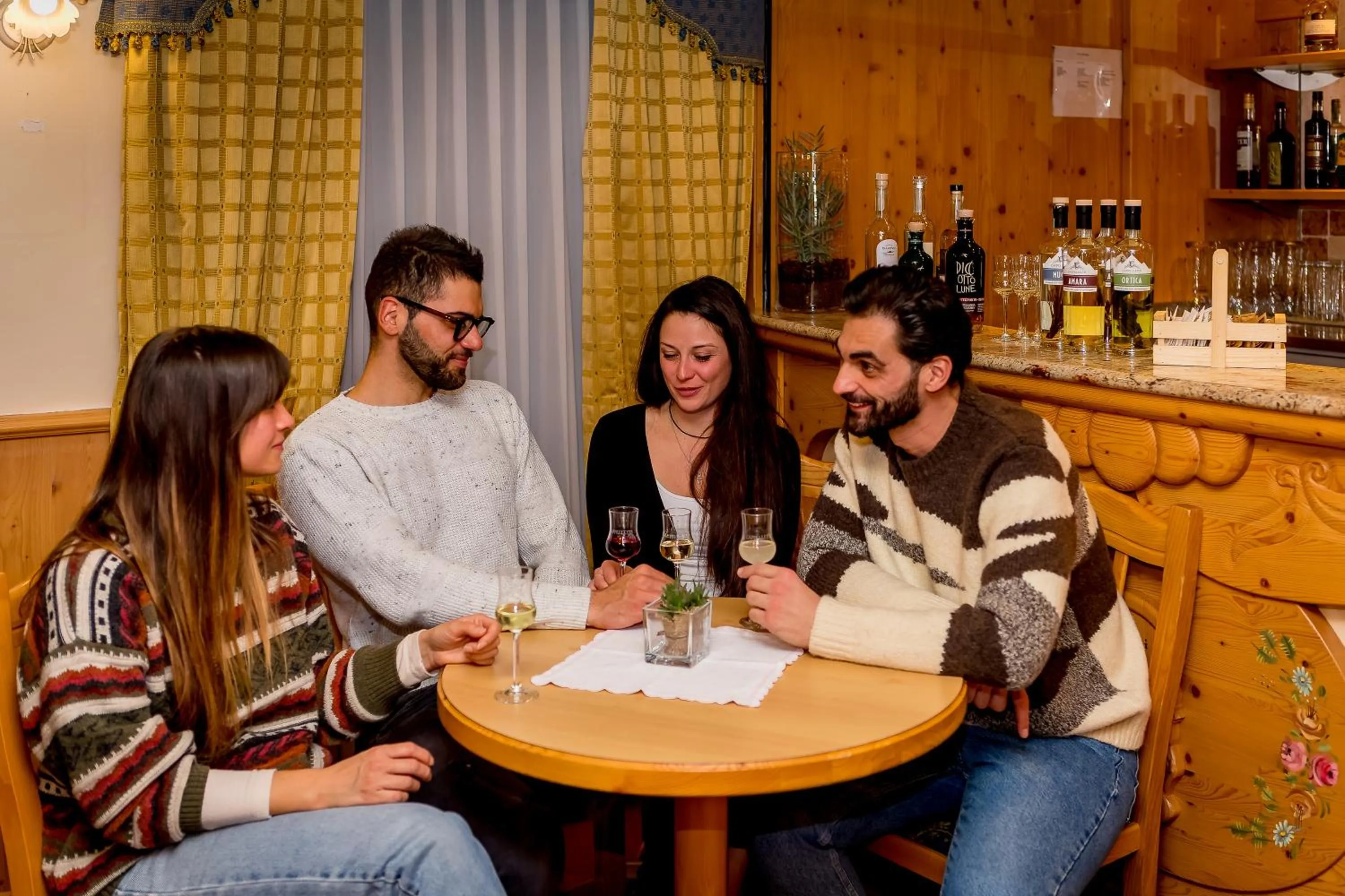 Lounge or bar in Albergo Dimaro Wellness Hotel