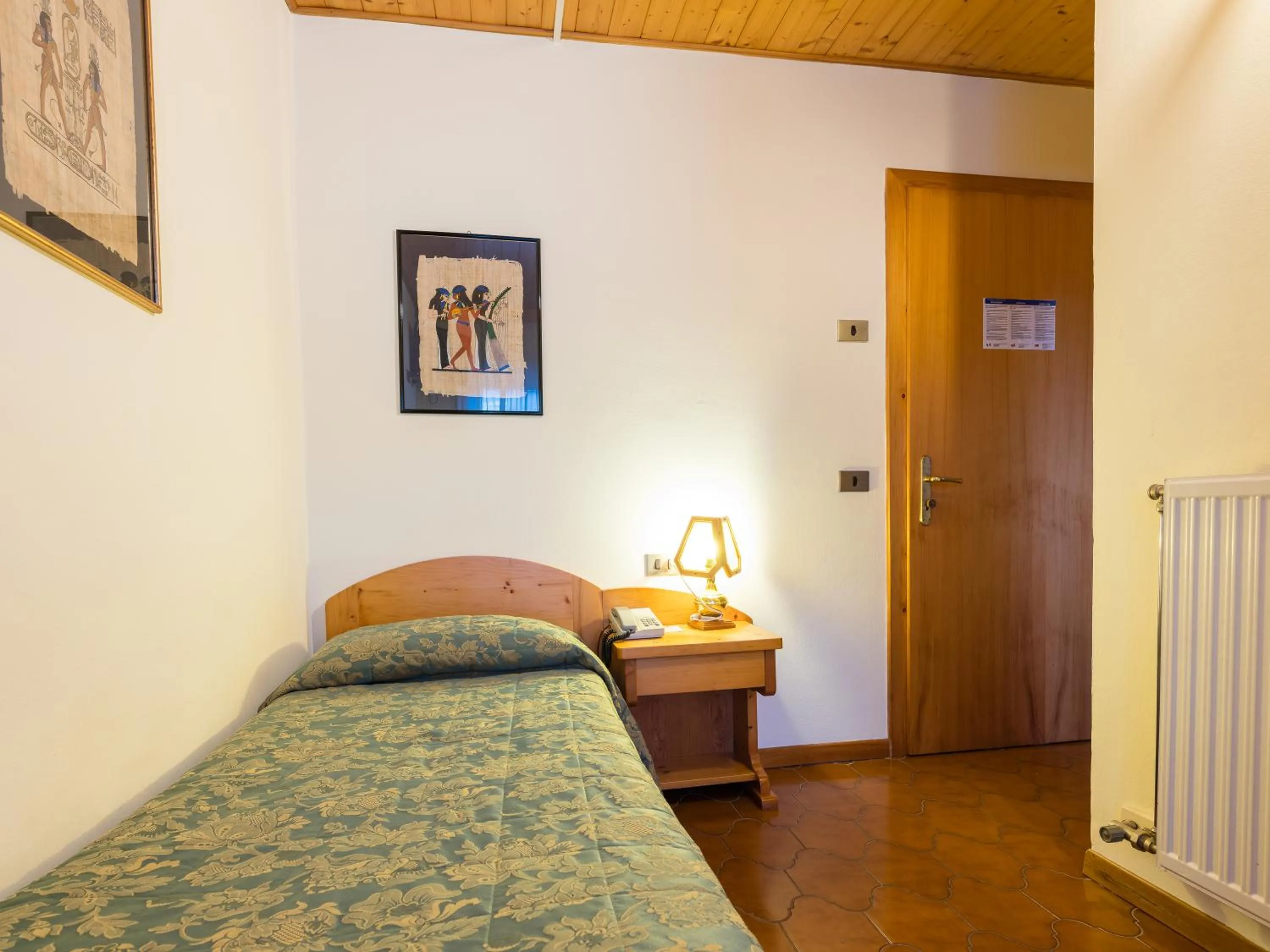 Bedroom, Bed in Albergo Dimaro Wellness Hotel