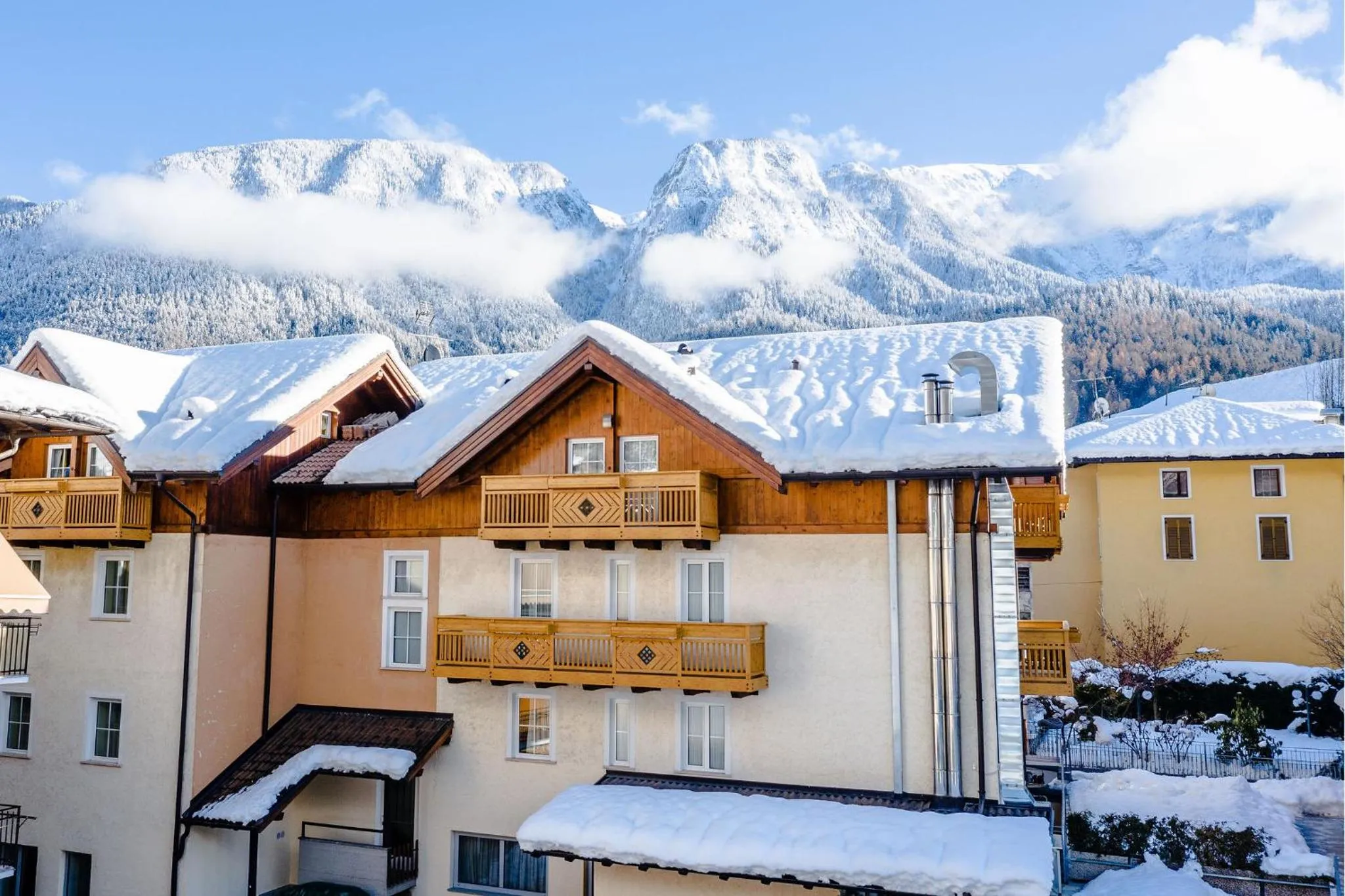 Property building in Albergo Dimaro Wellness Hotel