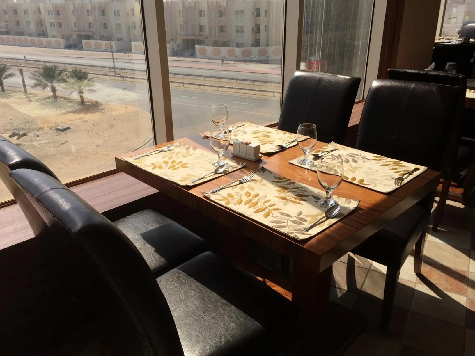 Food and drinks in Wakra Inn Hotel Apartments