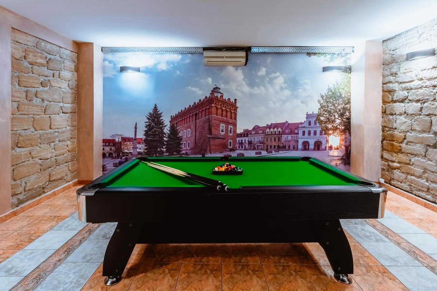 Billiard in Hotel Imperial Residence
