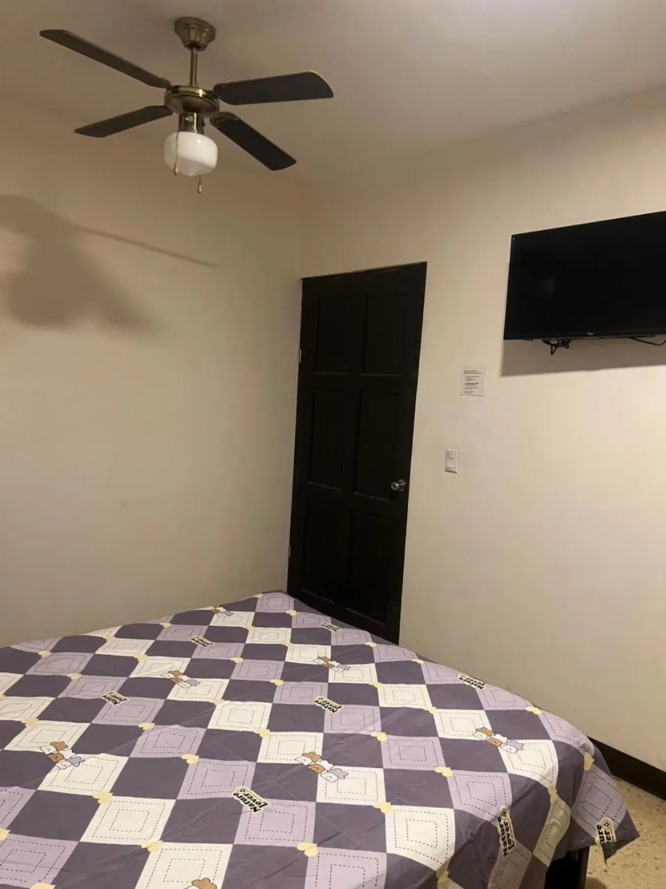 Bed in La Fortuna Roja