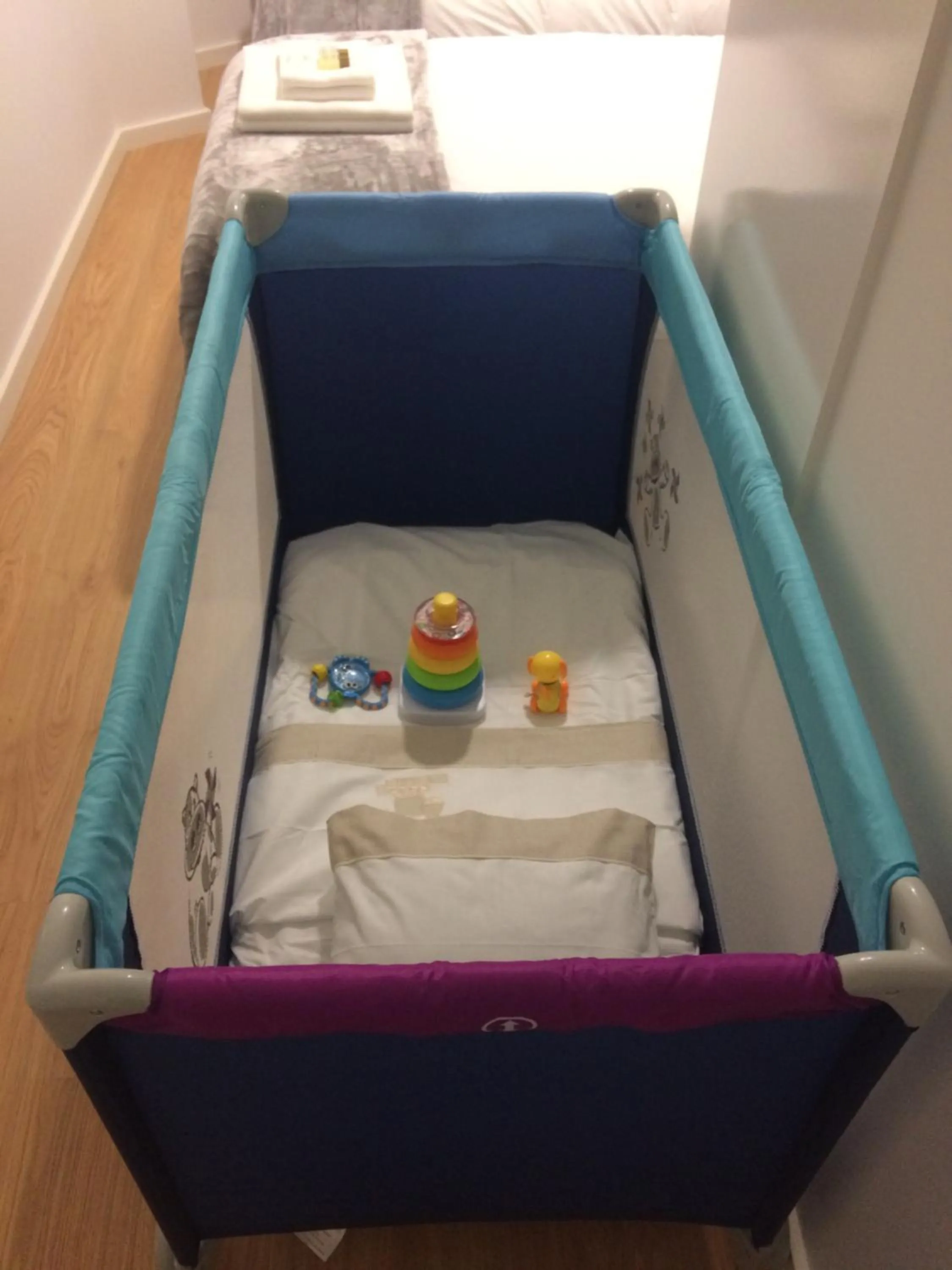 Bed in Nightingale Apartments