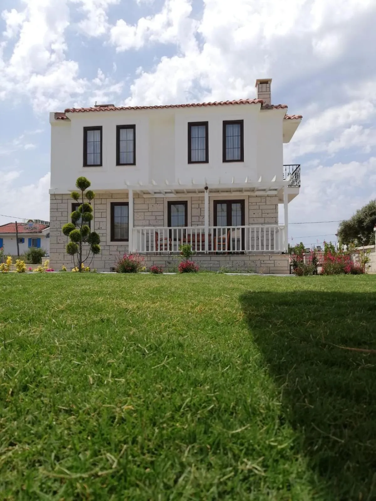 Property building in Ersin Konak