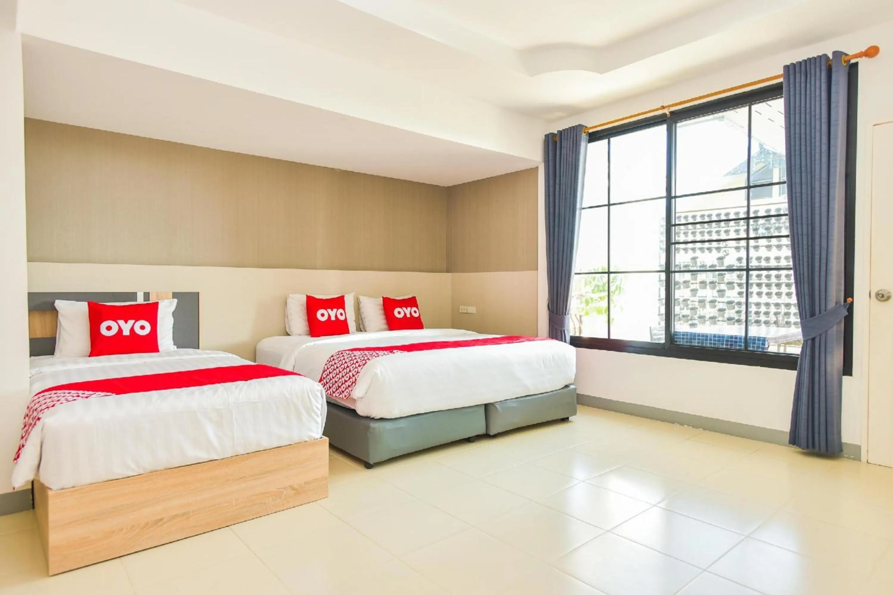Photo of the whole room, Bed in OYO 394 Nana Beach Cha Am
