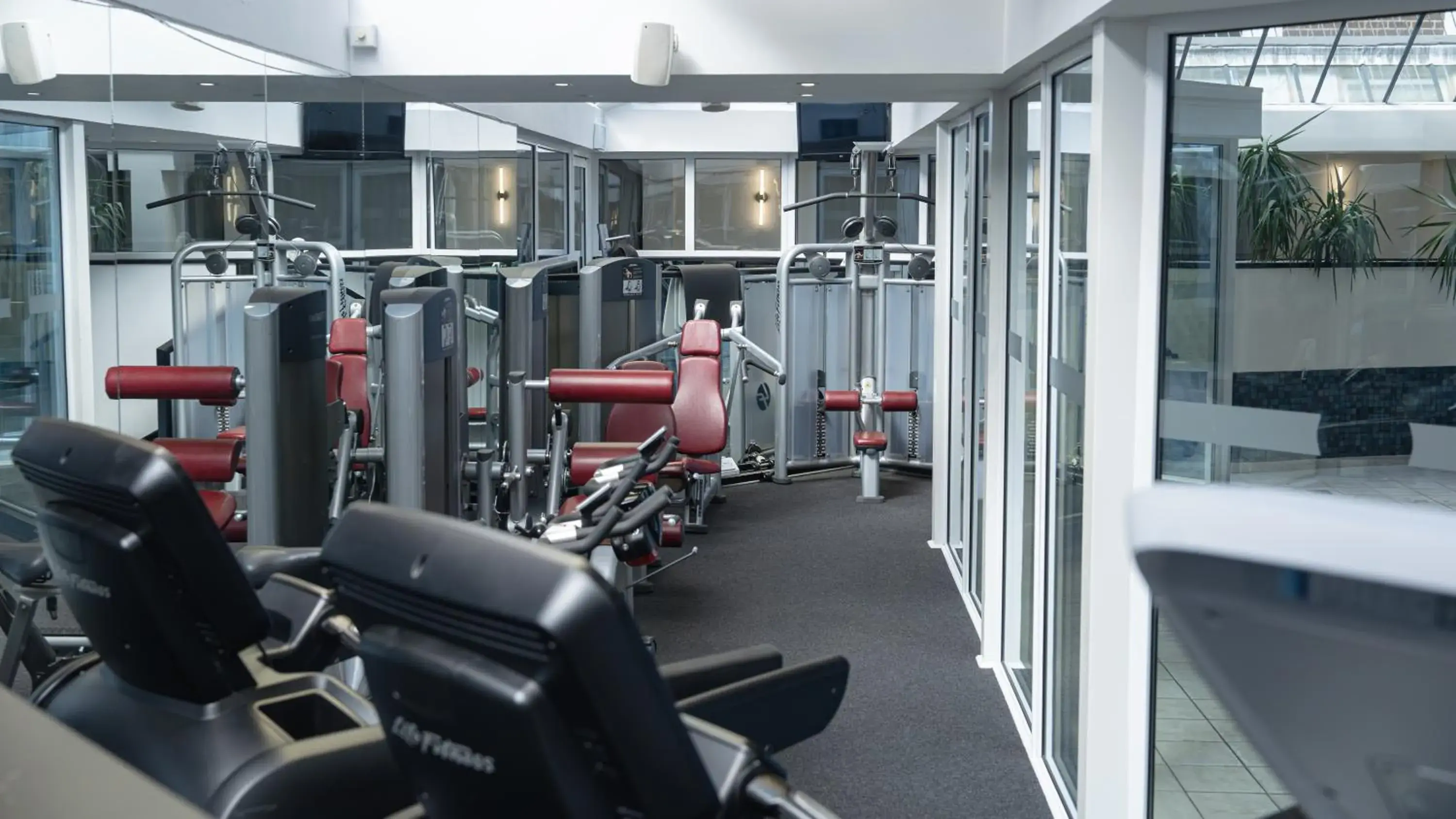 Fitness centre/facilities in The Aberdeen Dyce Hotel Fitness centre/facilities in The Aberdeen Dyce Hotel