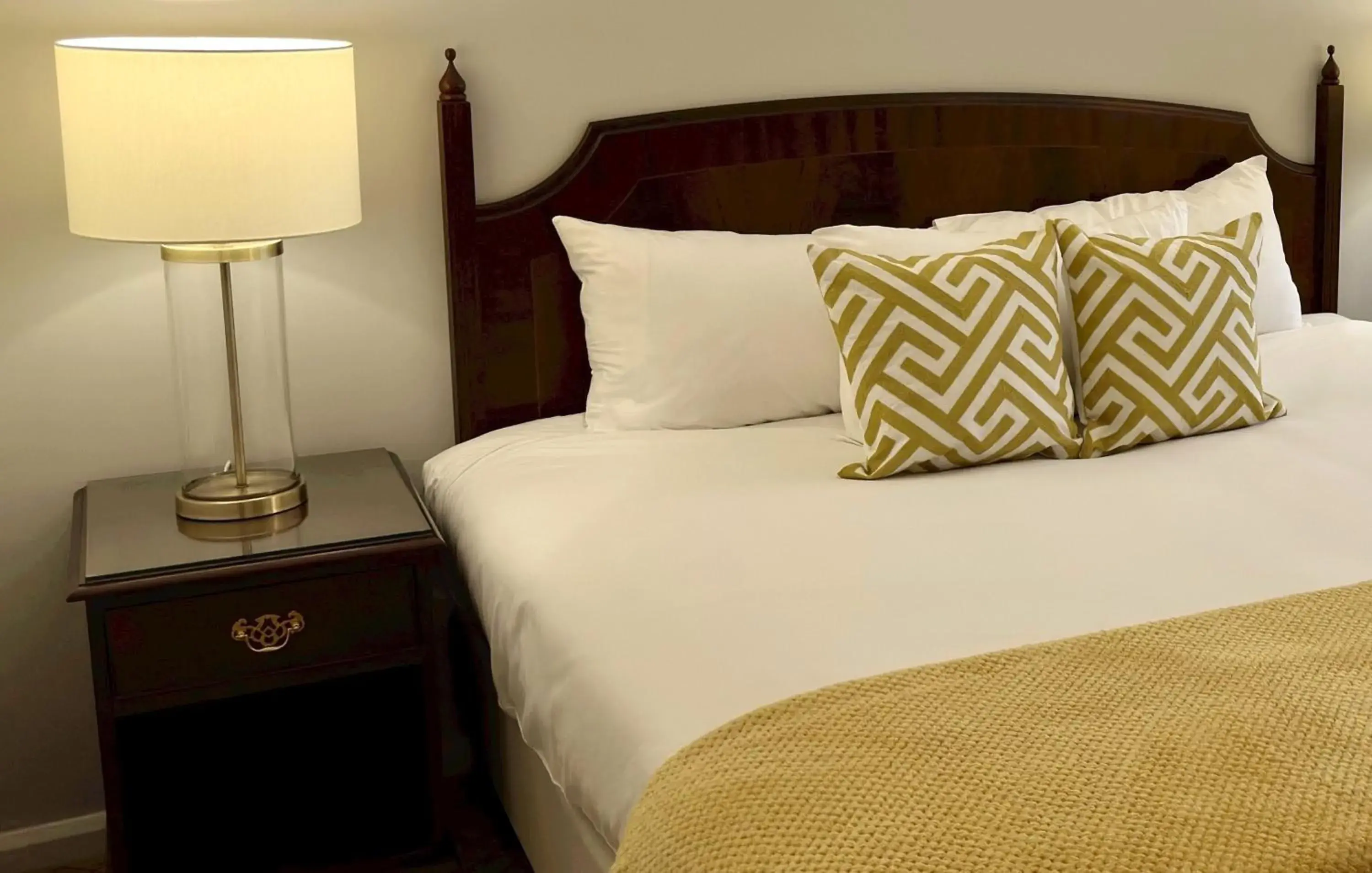 Bed in The Aberdeen Dyce Hotel Bed in The Aberdeen Dyce Hotel