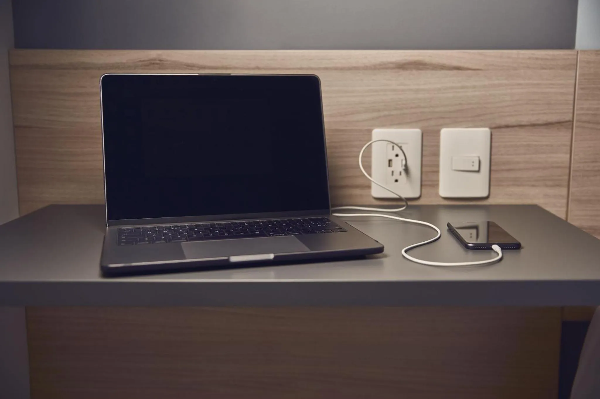 Photo of the whole room in One Acapulco Diamante