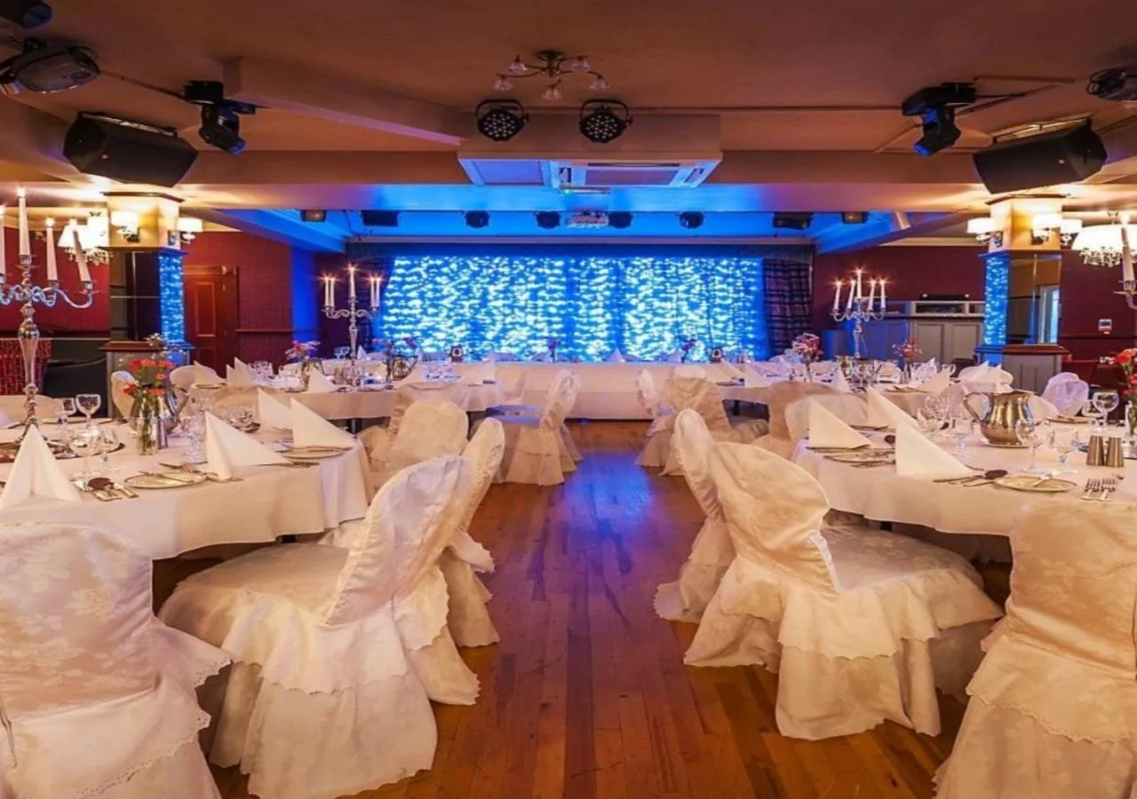 Banquet/Function facilities in Lake of Shadows Hotel