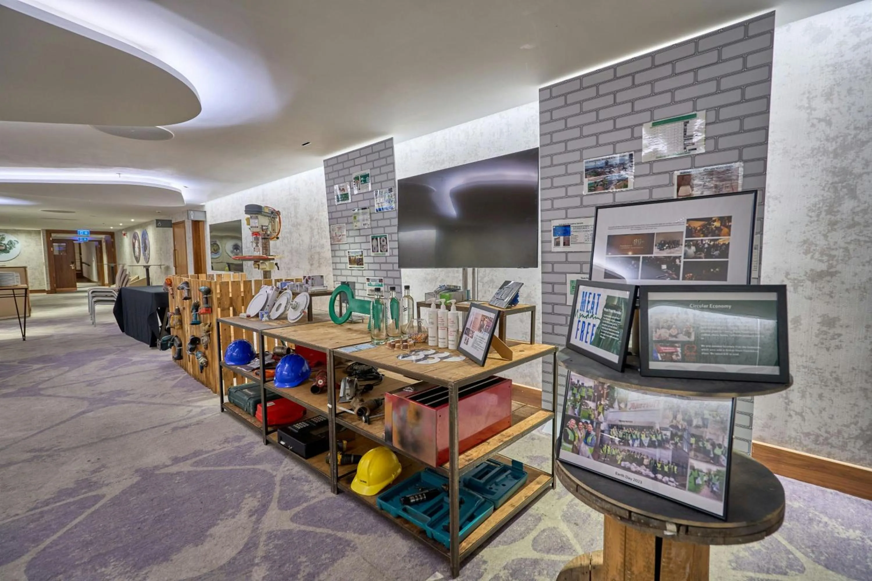 Restaurant/places to eat in London Heathrow Marriott Hotel