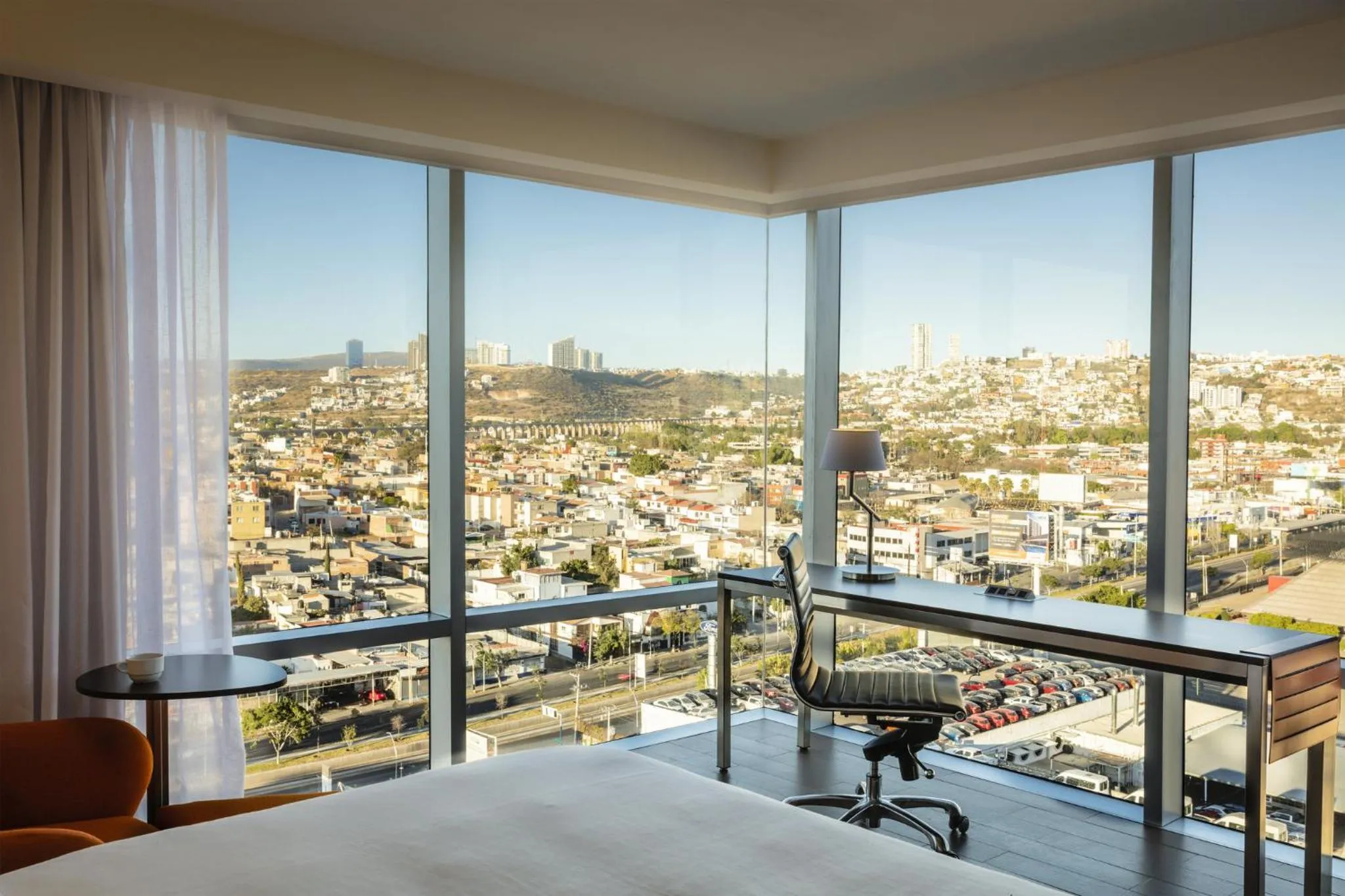 City view in Fiesta Inn Express Queretaro Constituyentes