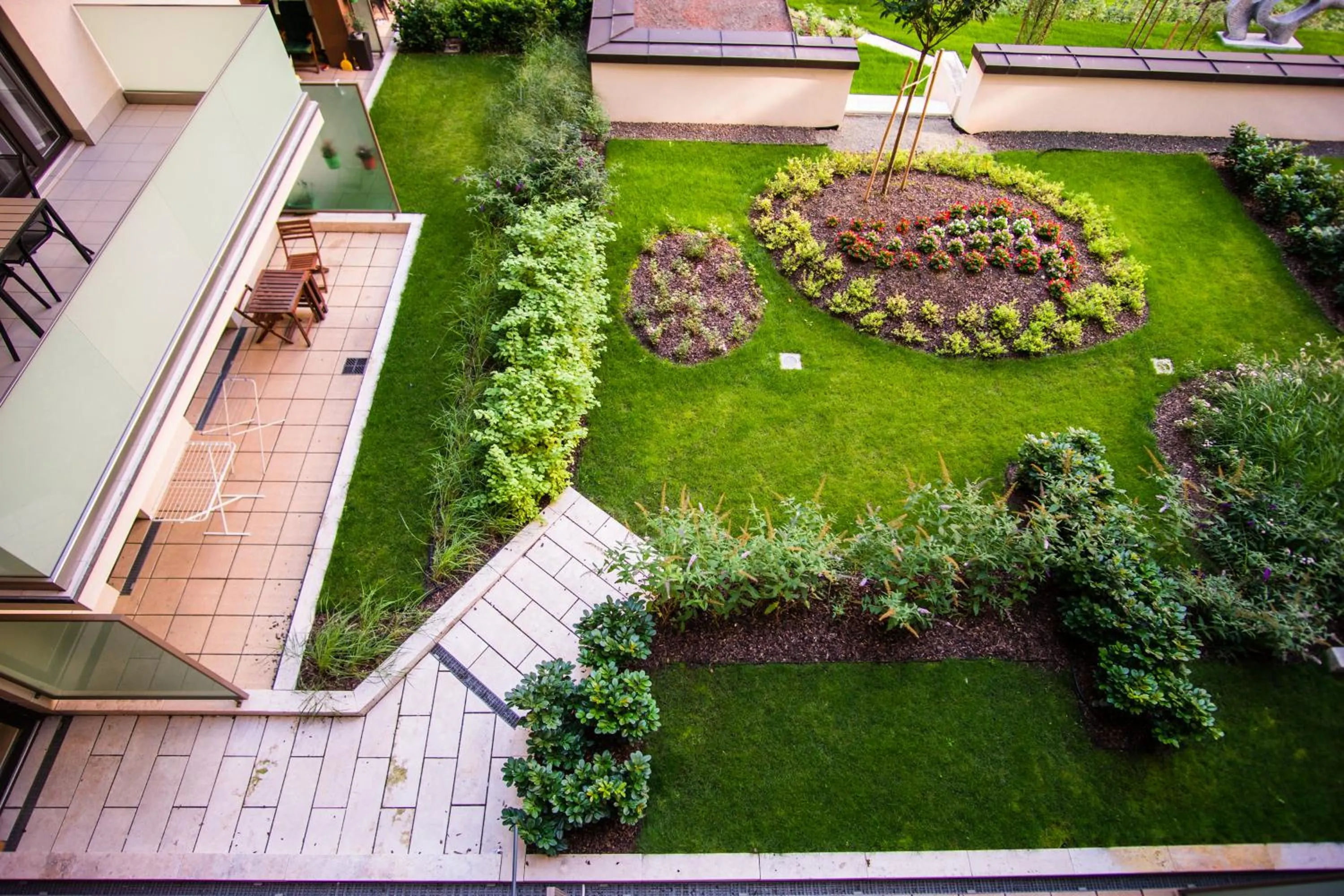 Garden view in Vision Apartments Budapest