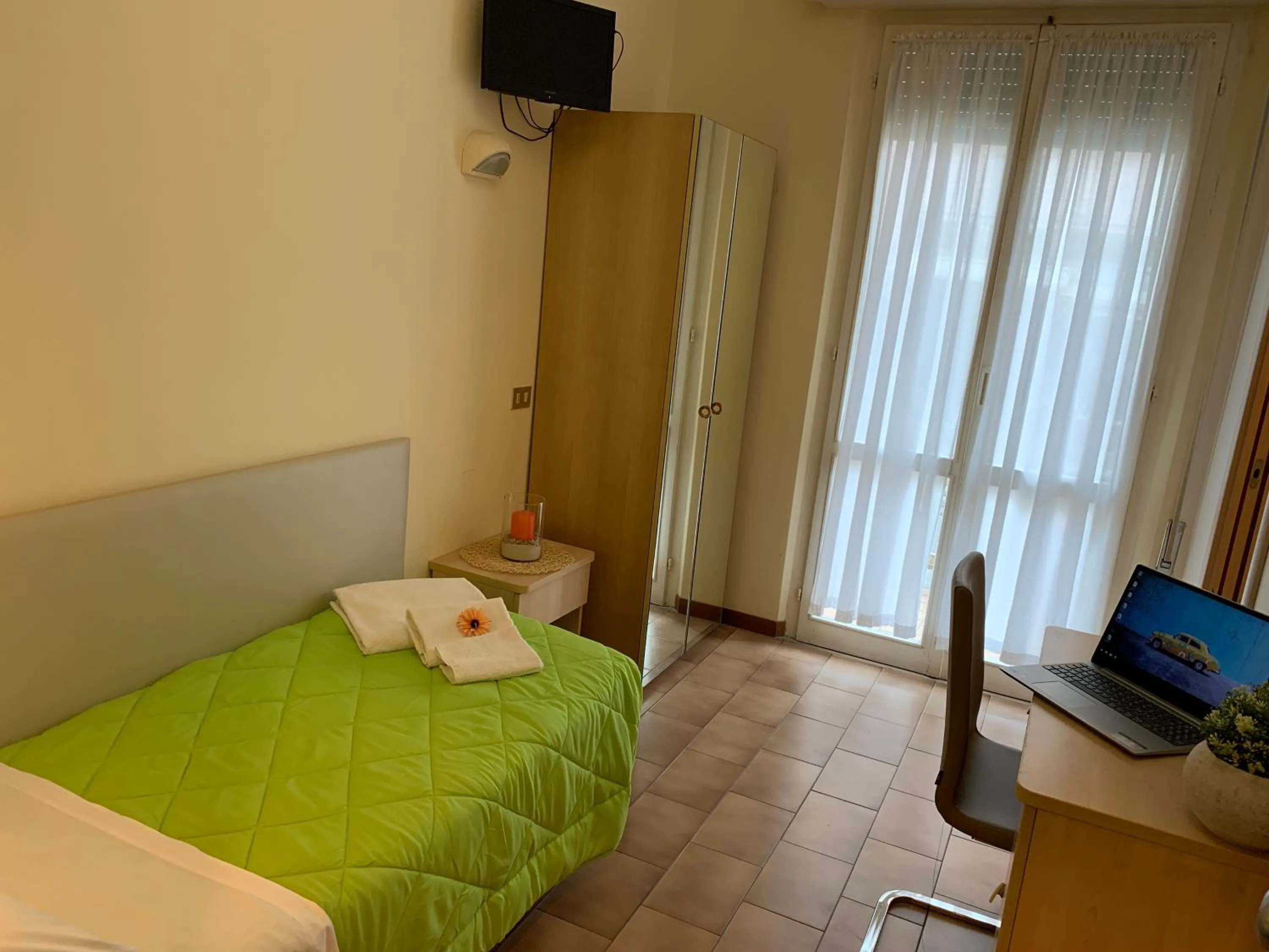 Photo of the whole room in Hotel Palma Benessere