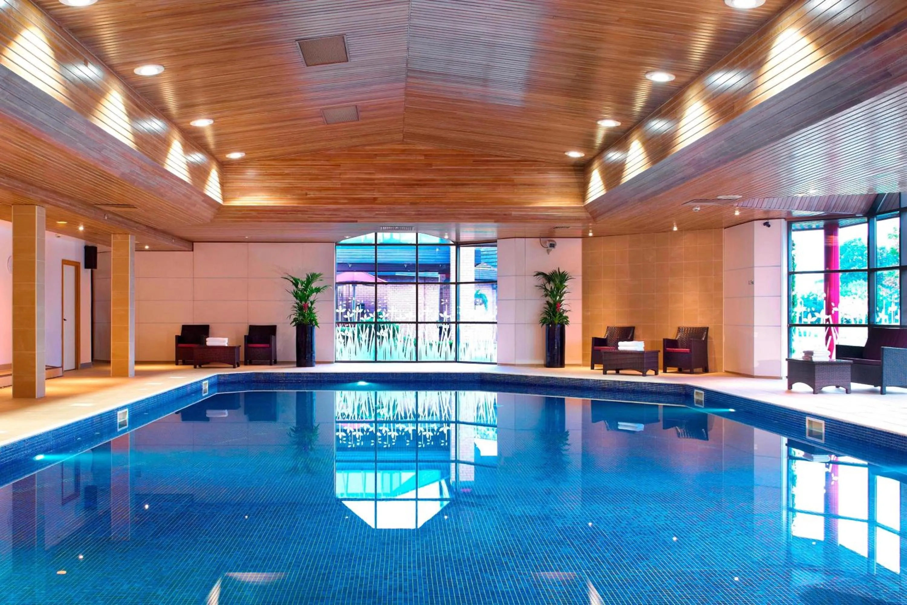 Swimming pool in Delta Hotels by Marriott Newcastle Gateshead