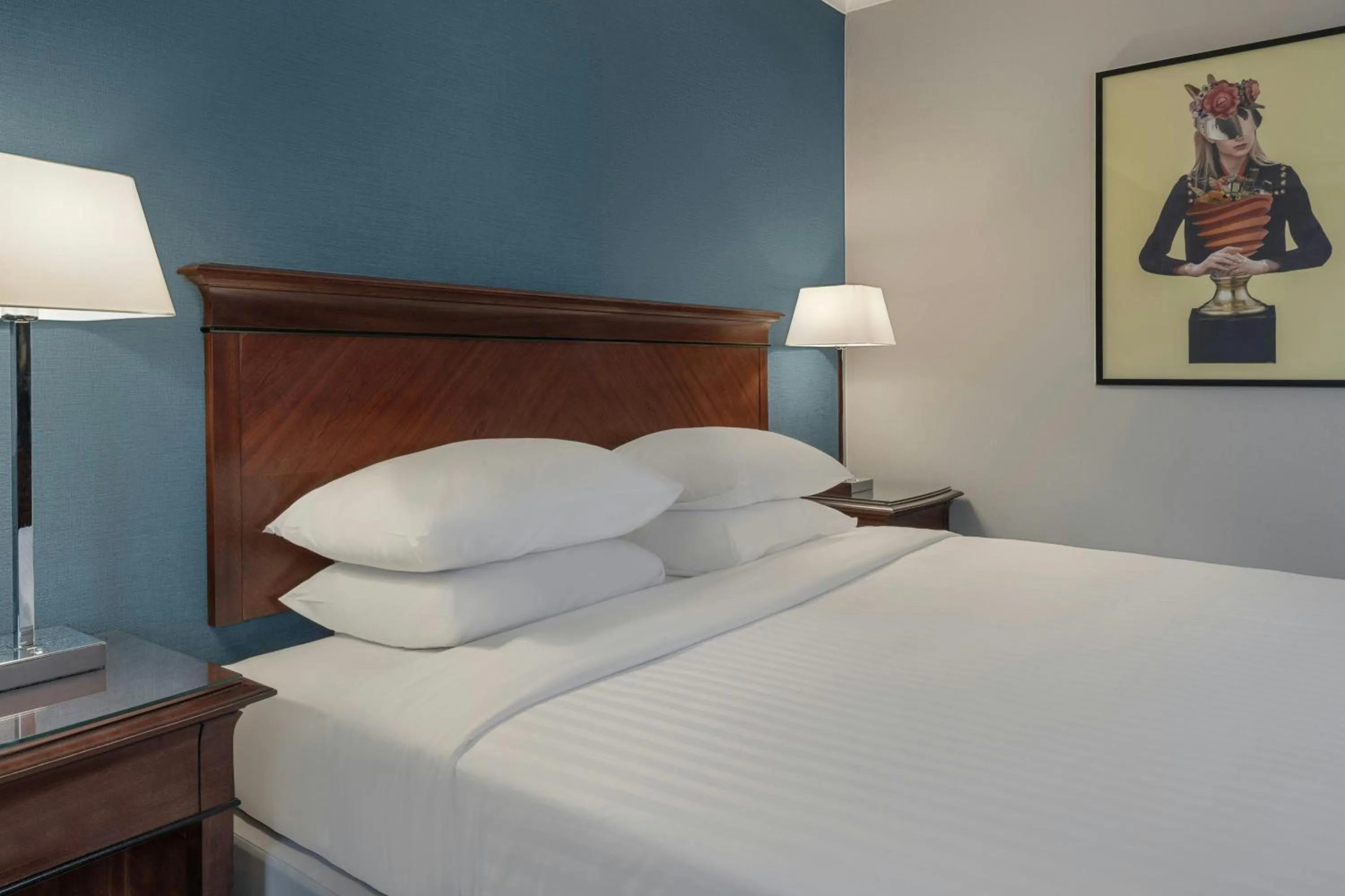 Photo of the whole room, Bed in Delta Hotels by Marriott Newcastle Gateshead