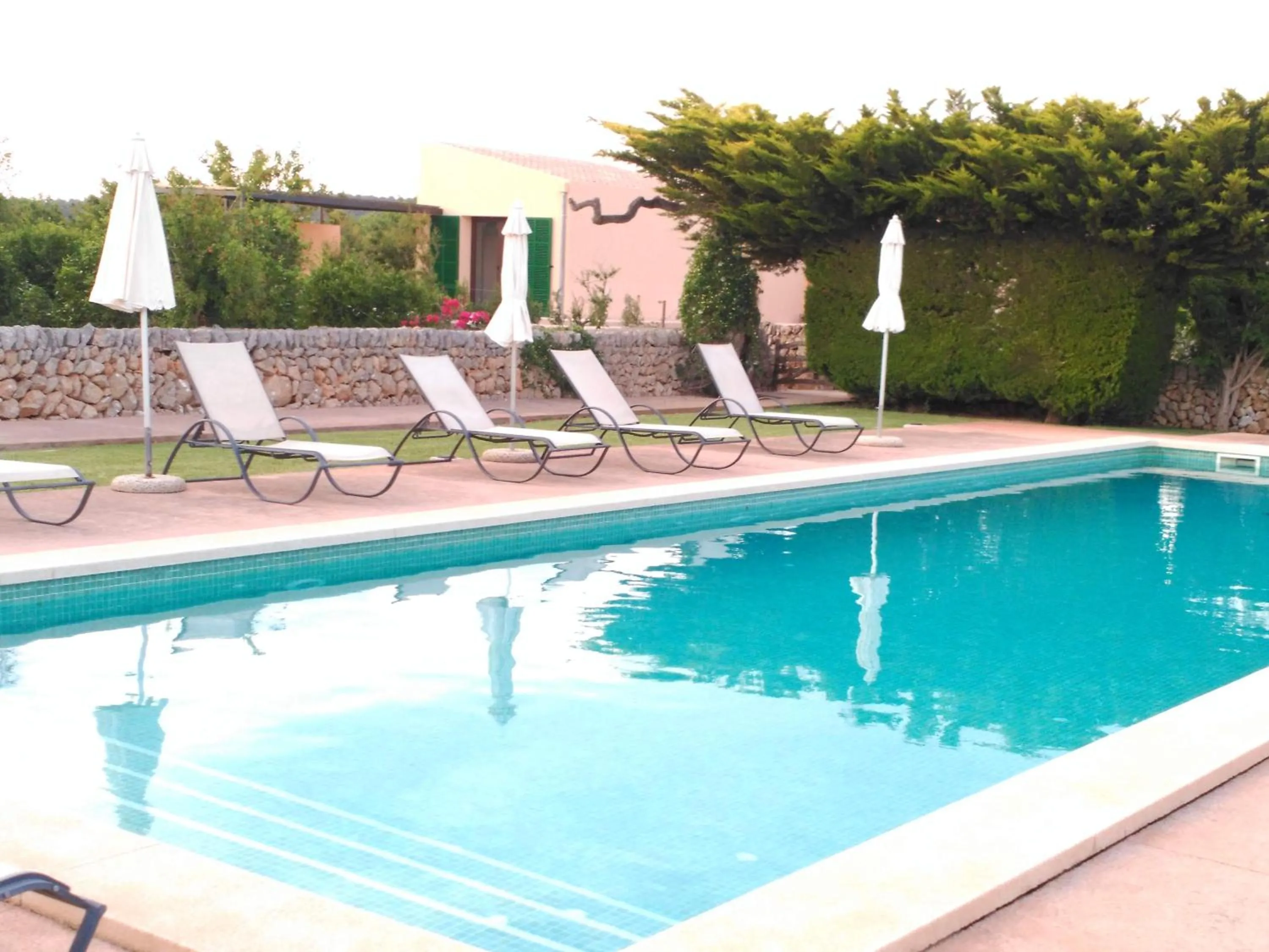 Swimming pool in son capellot