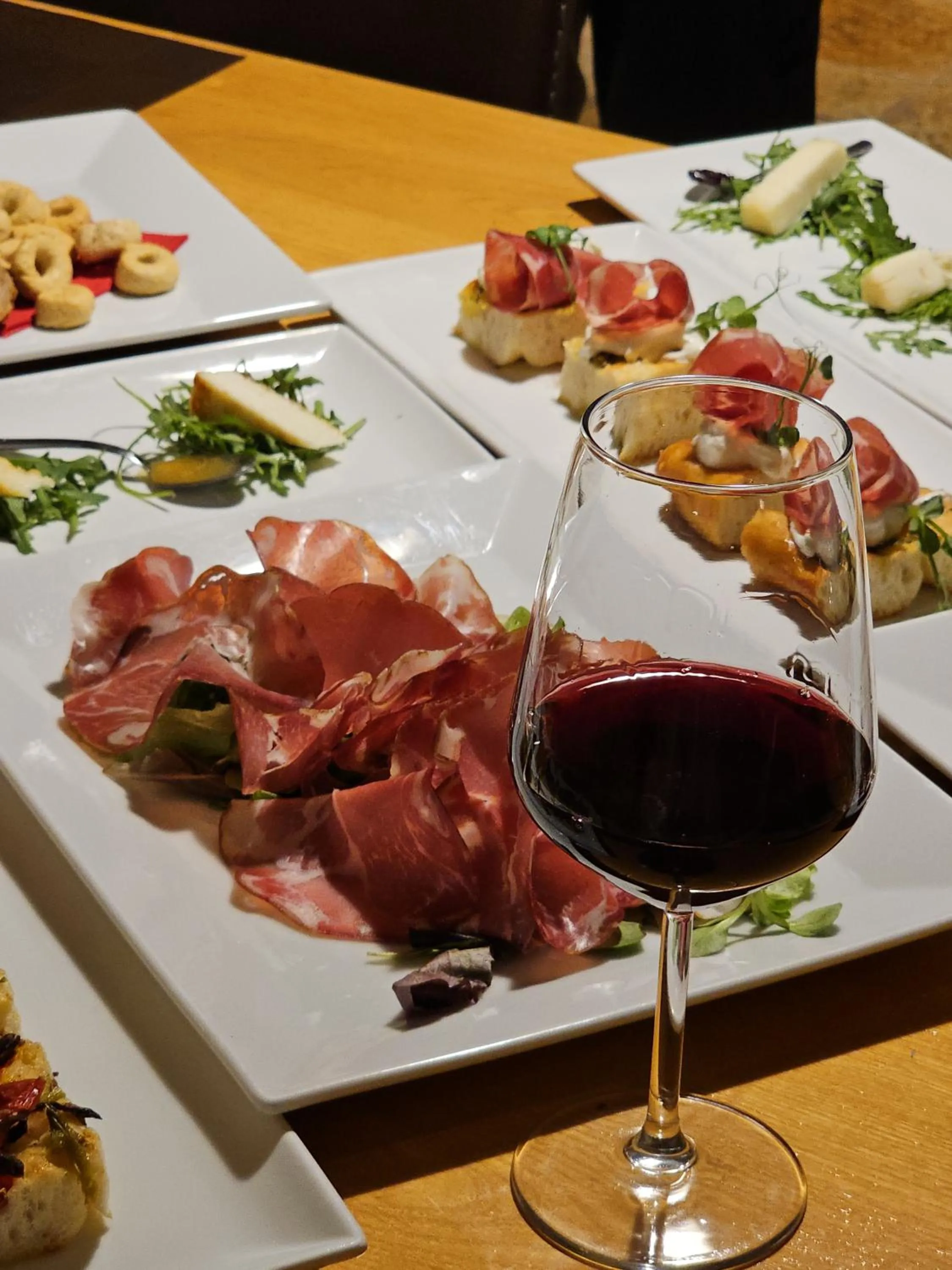 Restaurant/places to eat in Masseria Le Lamie