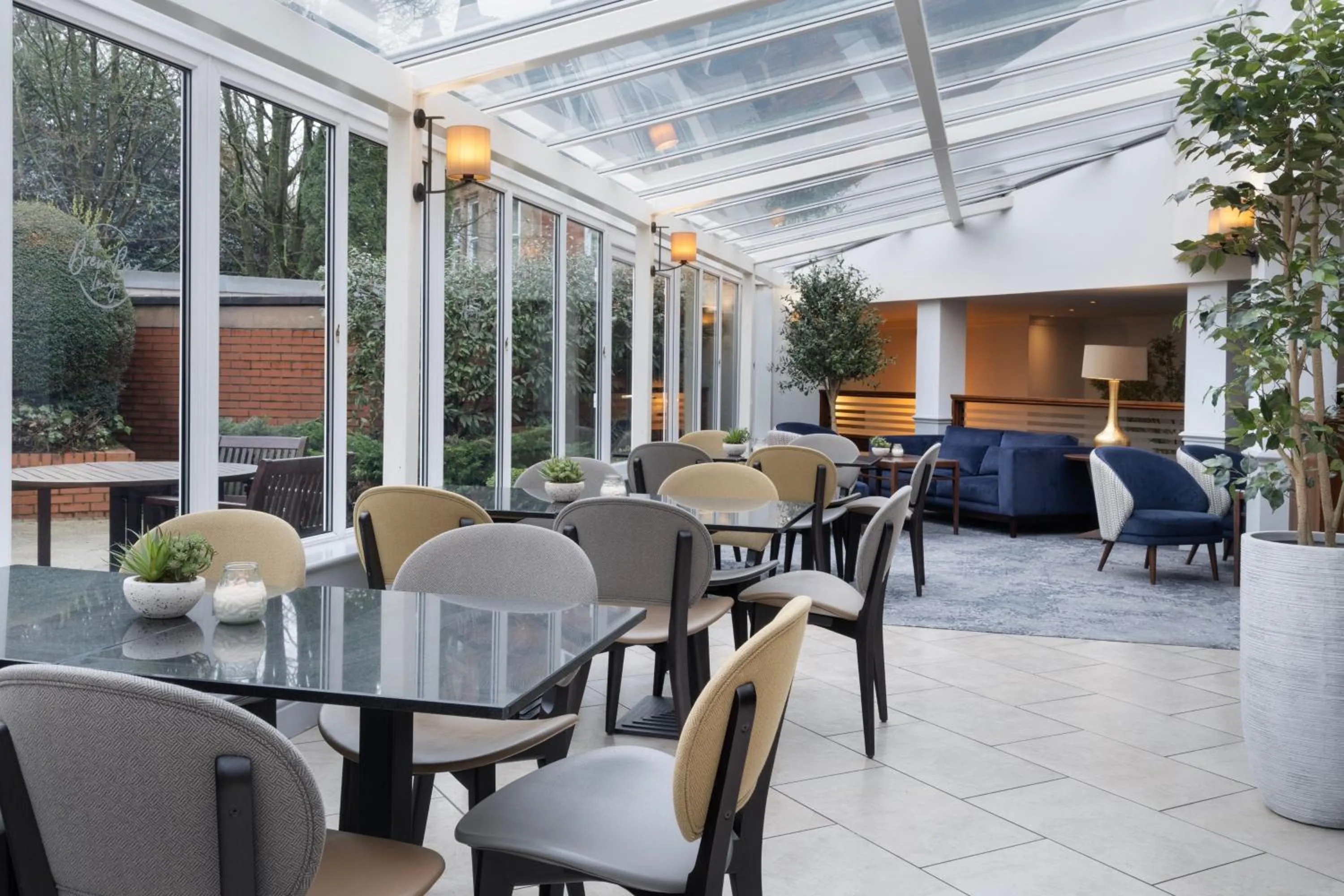 Lounge or bar in Delta Hotels by Marriott Preston