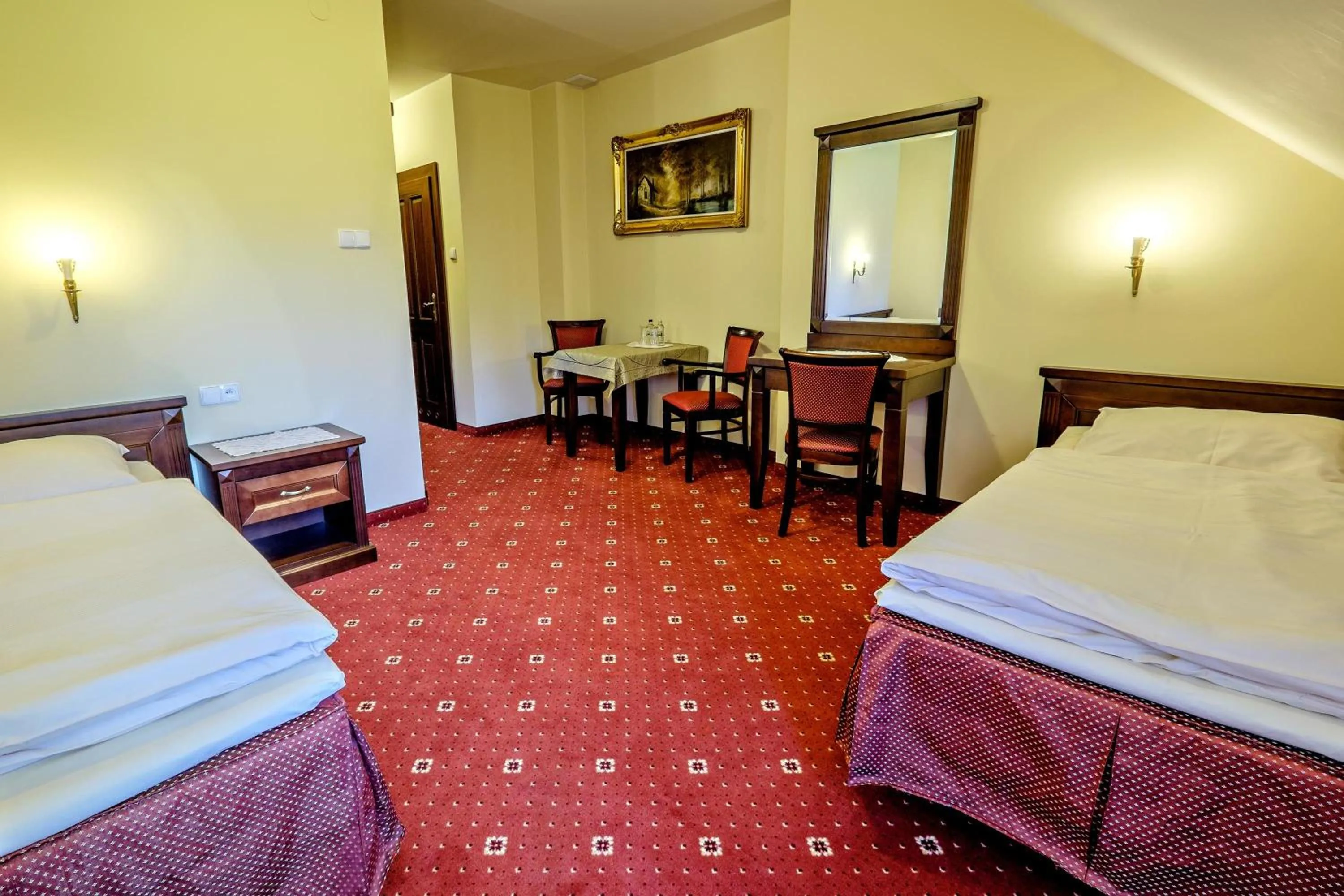 Seating area, Bed in Dwór Stary Chotów