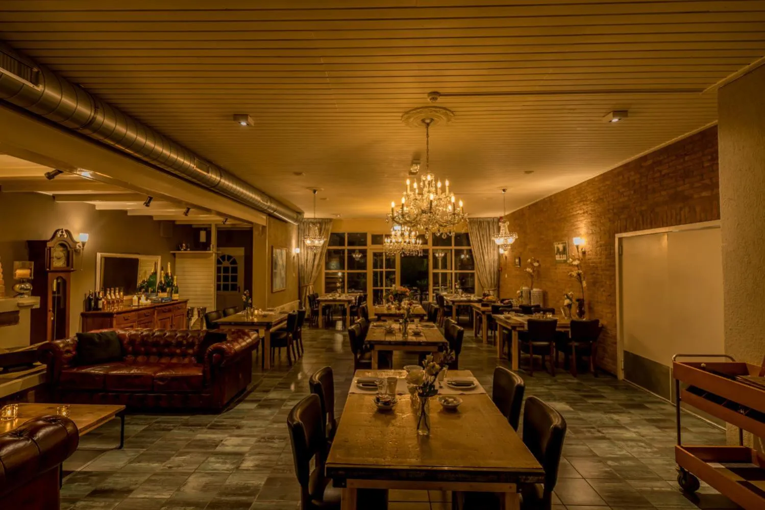 Restaurant/places to eat in Hotel-Restaurant van der Weijde