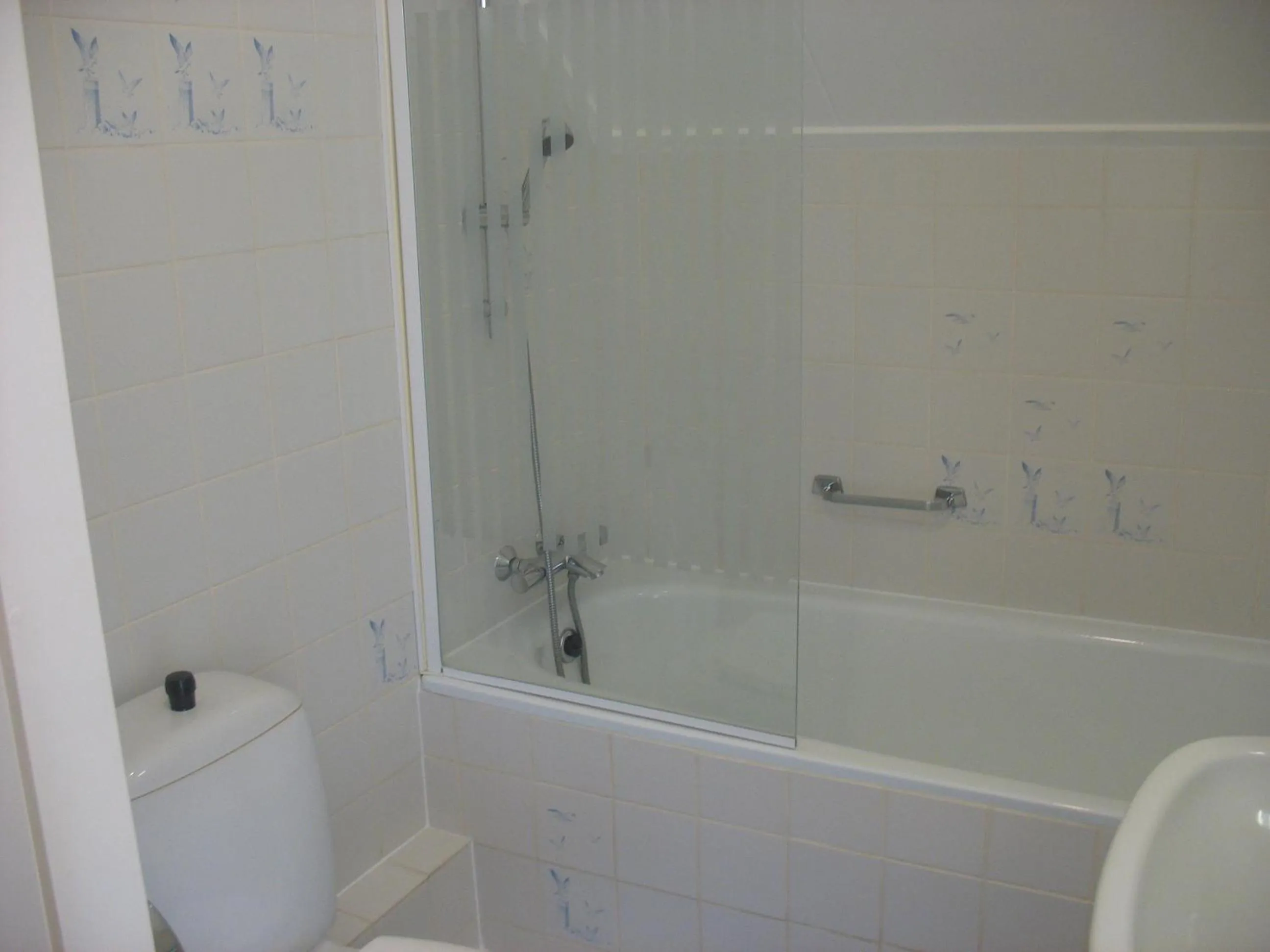 Bathroom in Hotel-Restaurant van der Weijde