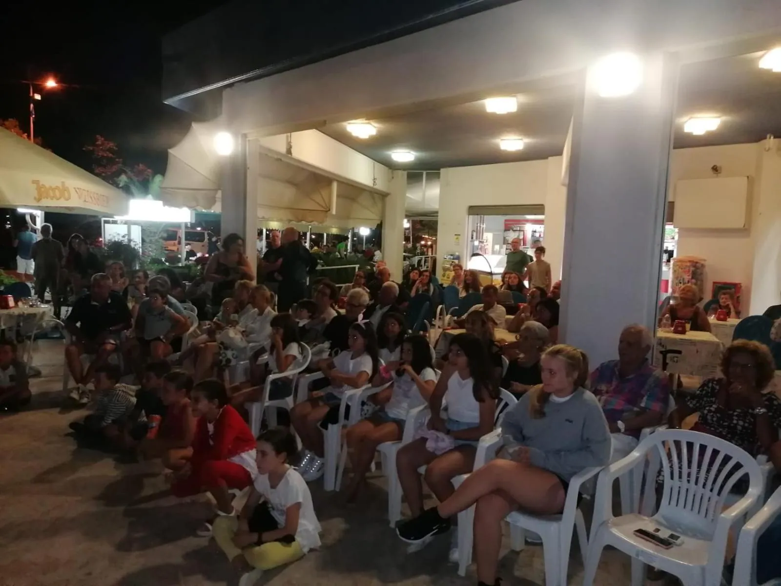 People in Zenit Hotel