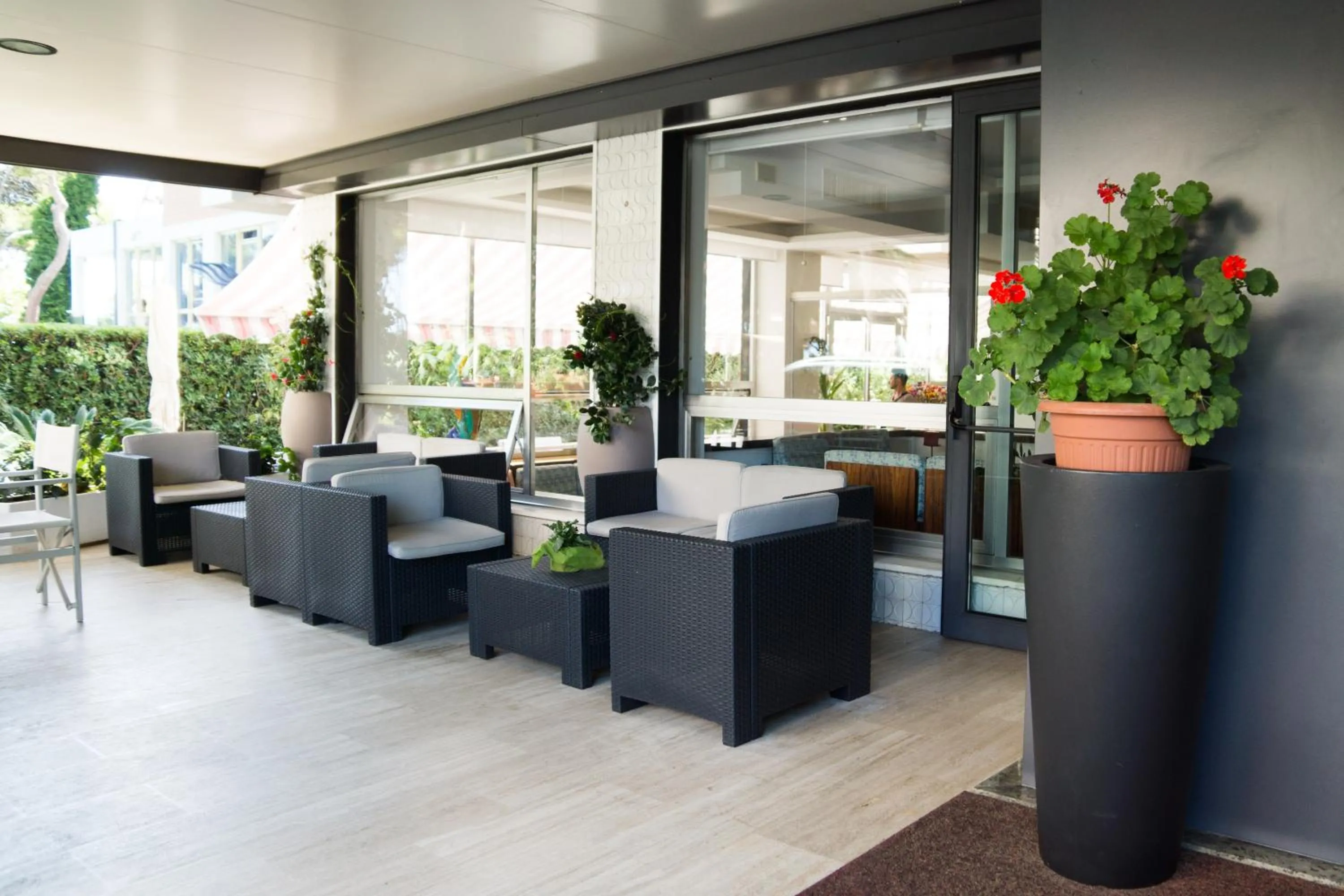 Facade/entrance in Zenit Hotel