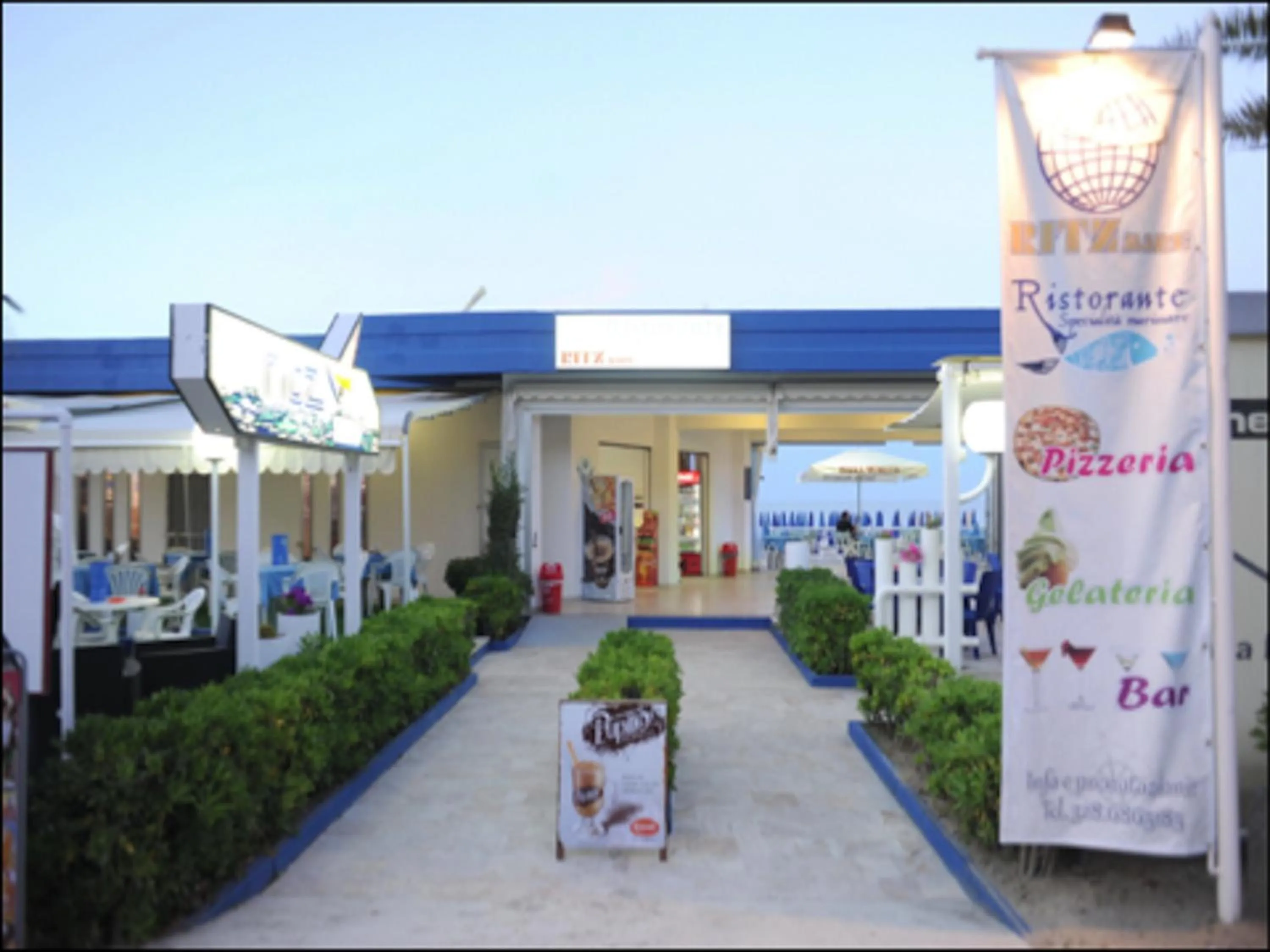 Facade/entrance in Zenit Hotel