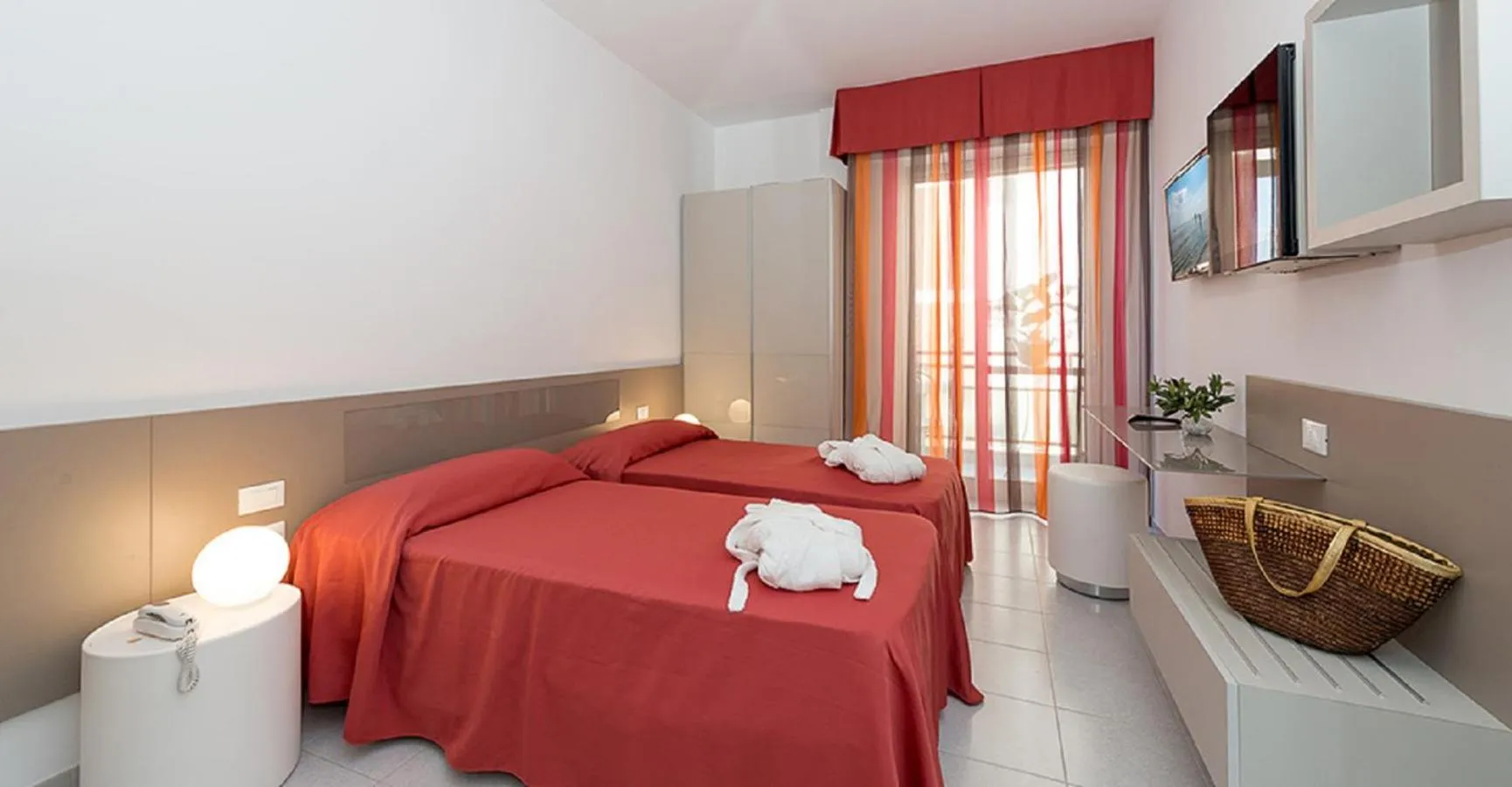 Bedroom in Zenit Hotel