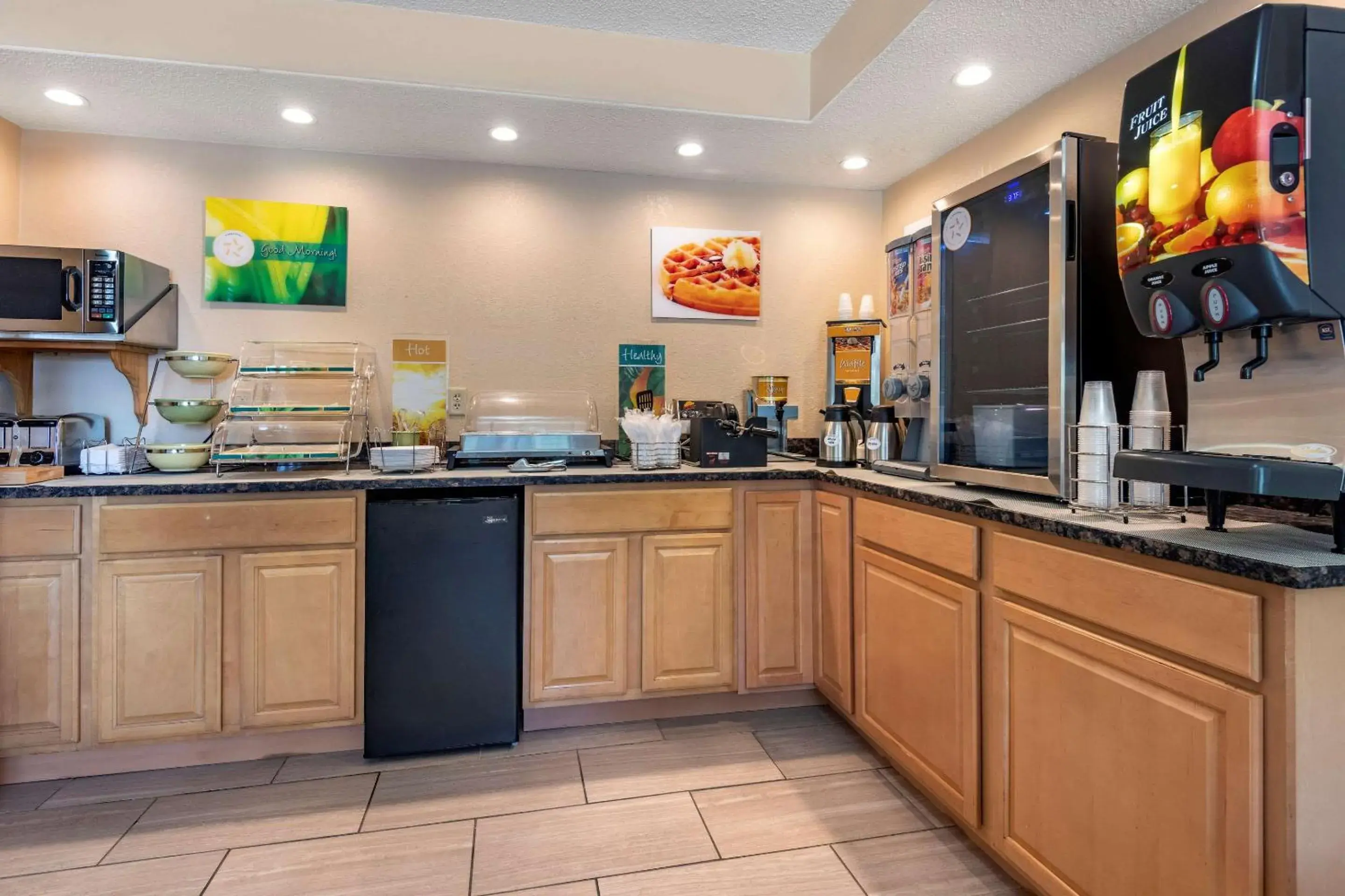 Restaurant/places to eat in Quality Inn Restaurant/places to eat in Quality Inn