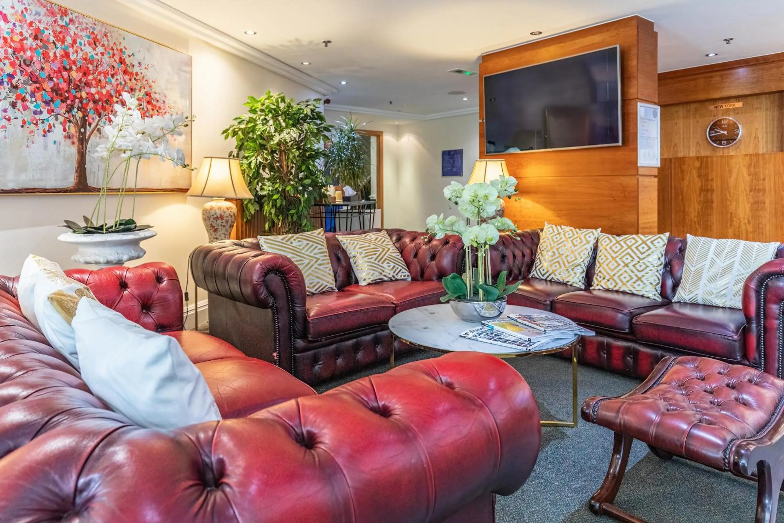 Lobby or reception in Meon Valley Hotel, Spa & Golf