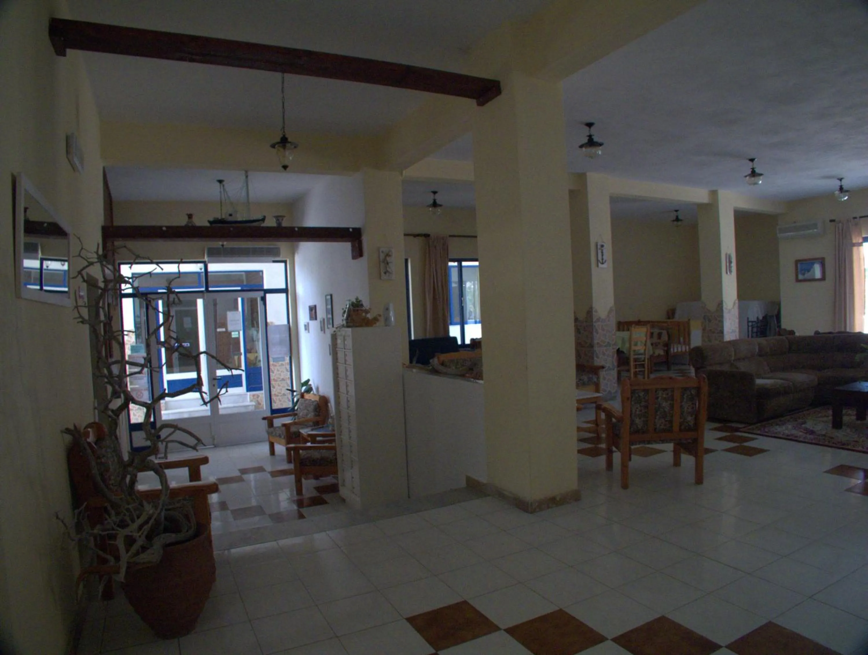 Library in Hotel Sofia