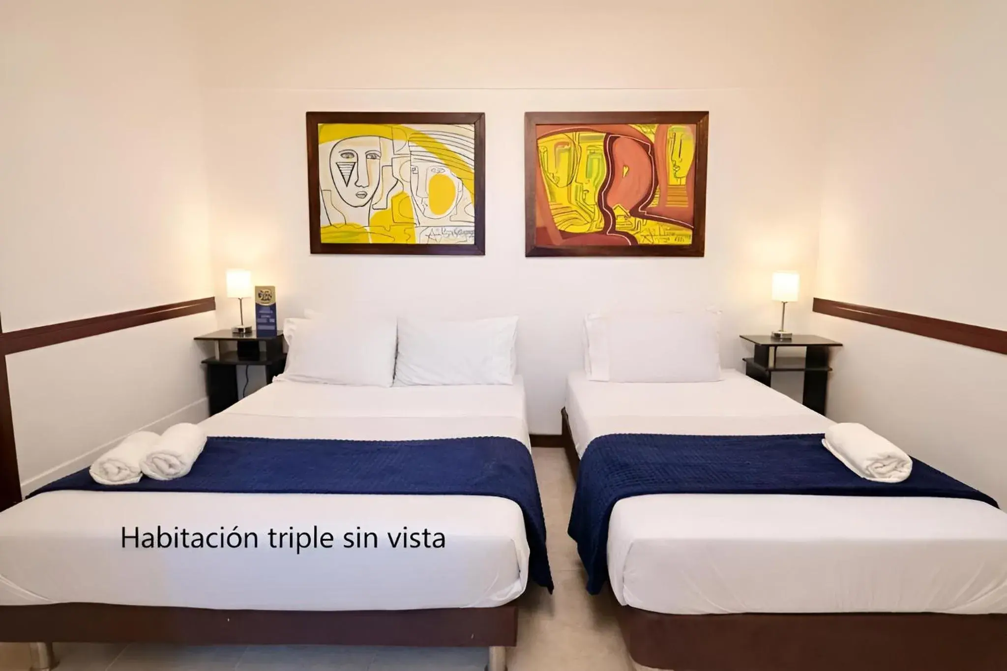 Budget Triple Room in Hospedaje Camino Real Budget Triple Room in Hospedaje Camino Real