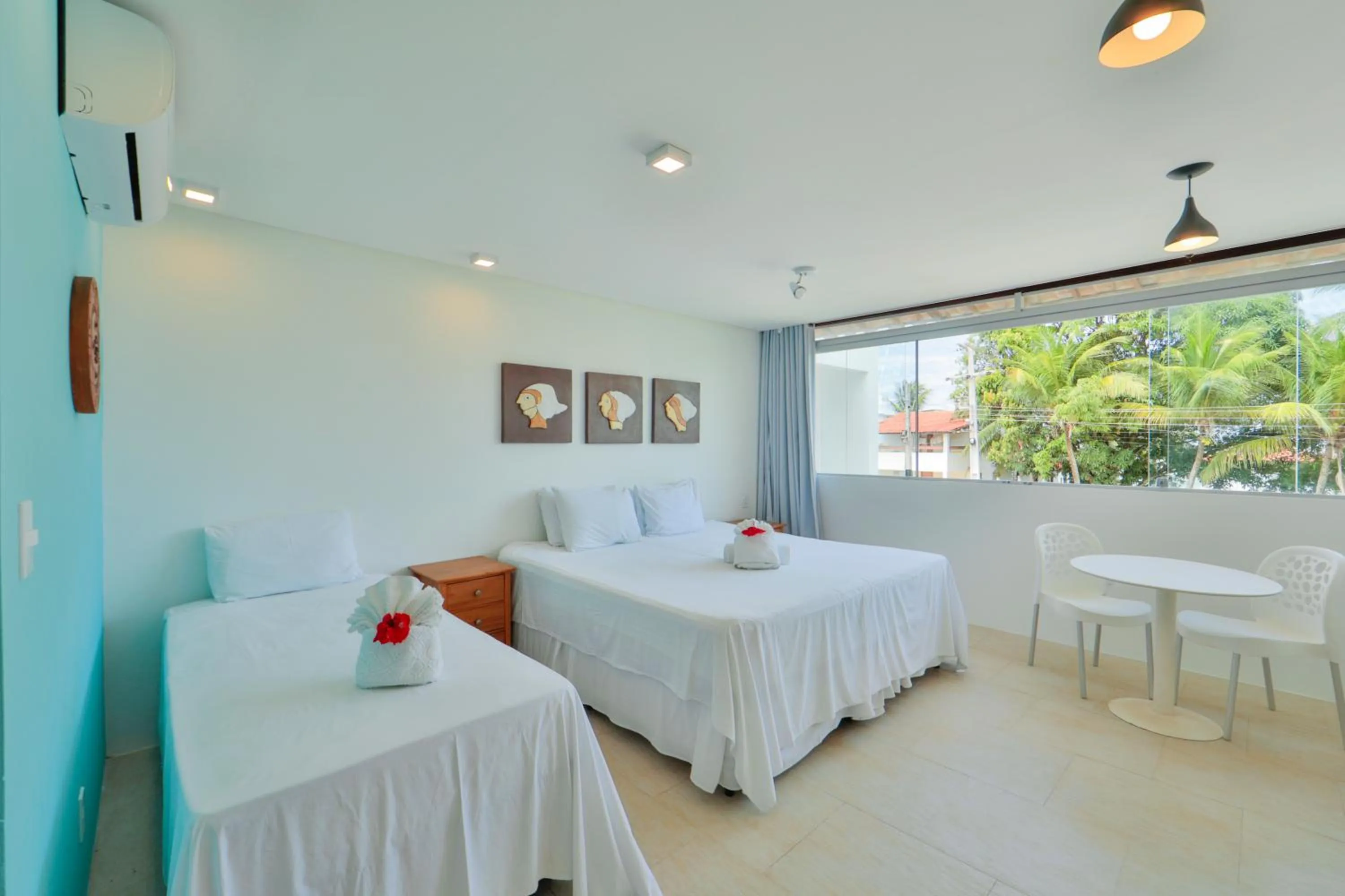 Photo of the whole room, Bed in Pousada Humaitá