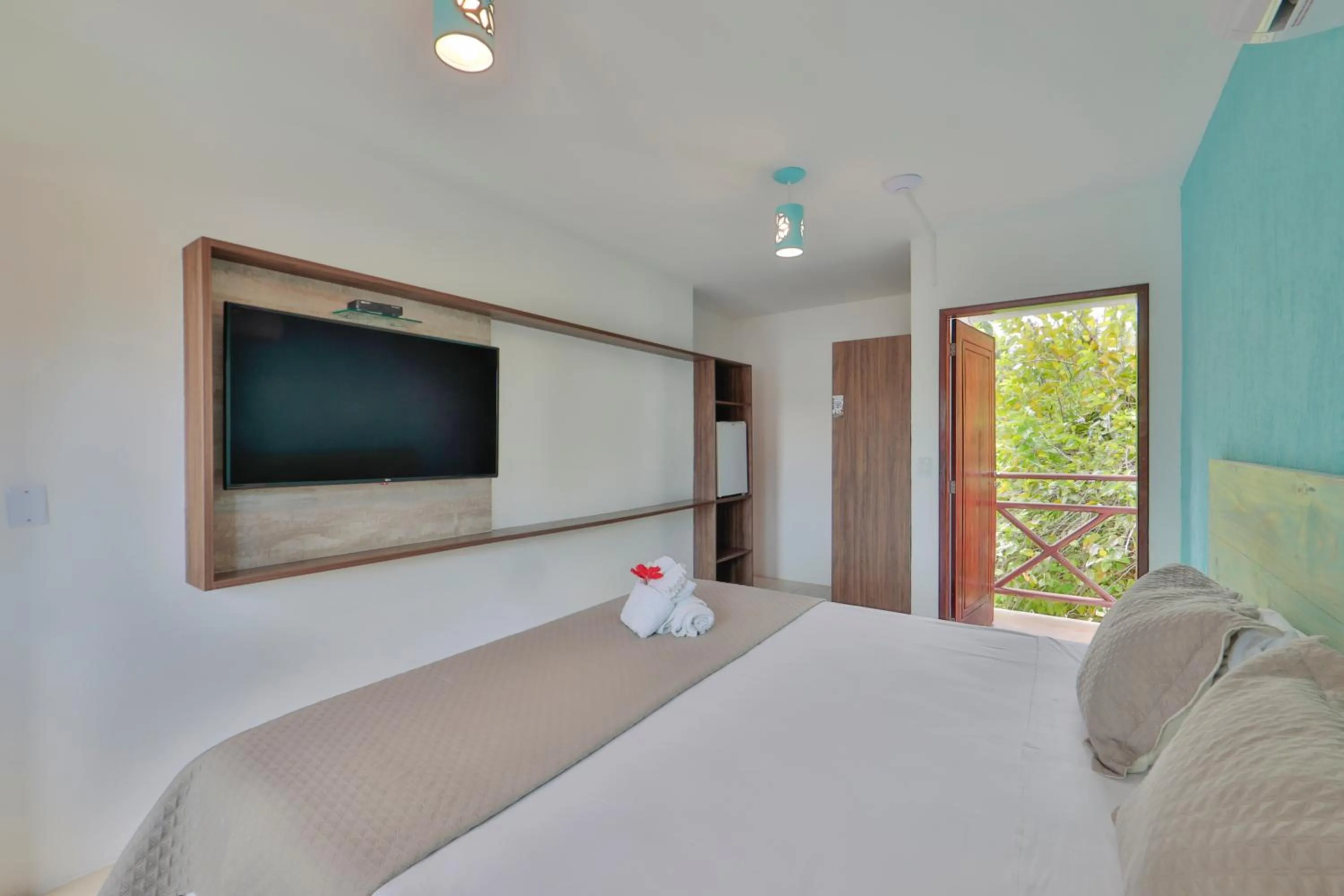 Photo of the whole room, Bed in Pousada Humaitá